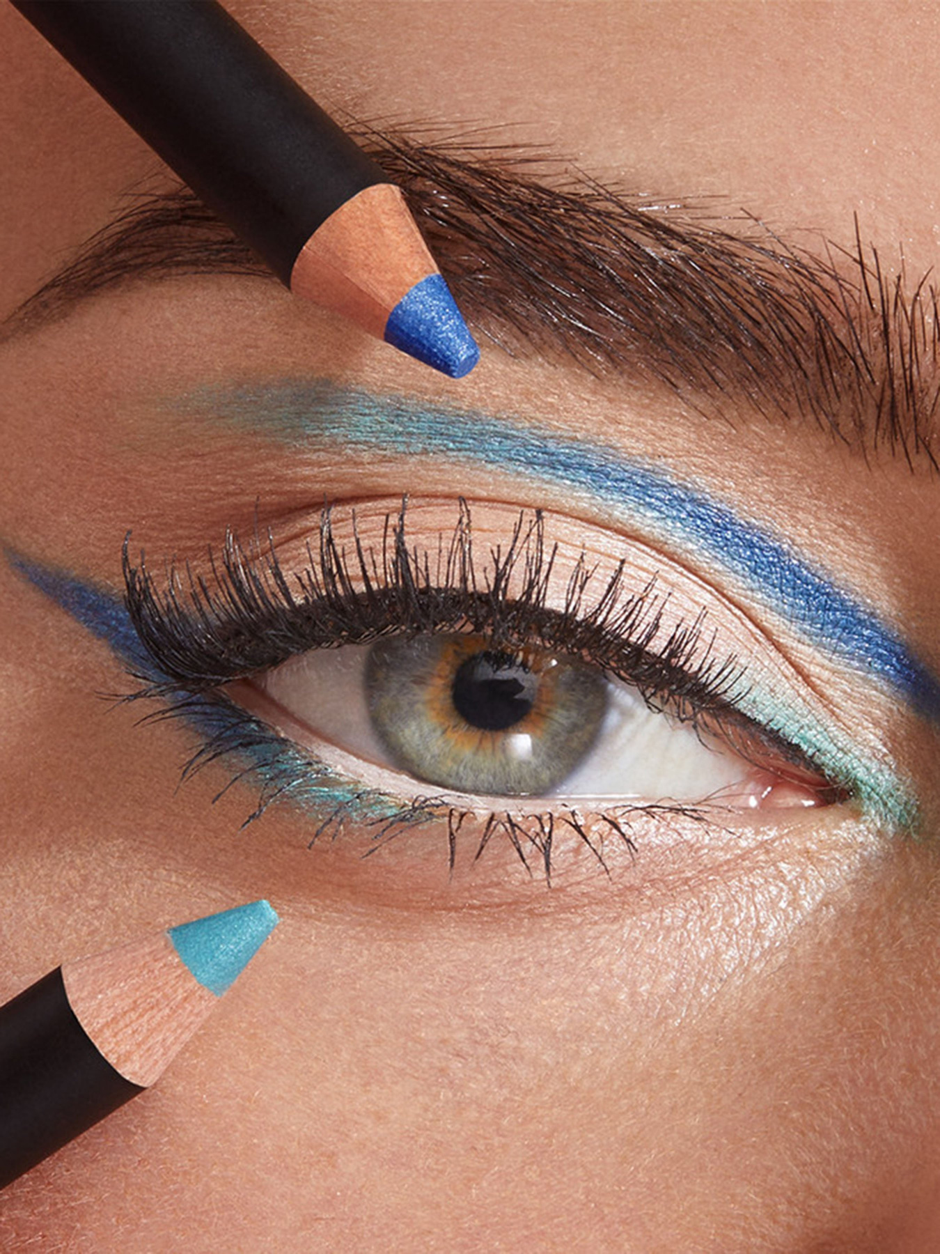 Карандаш для глаз Smart Colour Eye Pencil KIKO MILANO модель KM000000303011B Фото