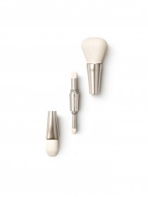 Кисть для лица 4в1 BEAUTY ESSENTIALS KIKO MILANO модель KC000000611001B Кисть для лица 4в1 BEAUTY ESSENTIALS KIKO MILANO модель KC000000611001B Фото