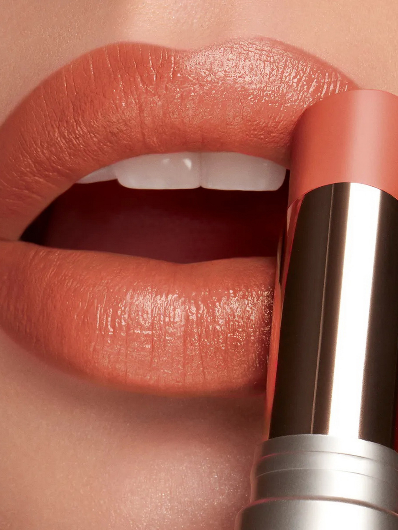 Помада стило Hydra Shiny Lip Stylo KIKO MILANO модель KM000000554002B Фото