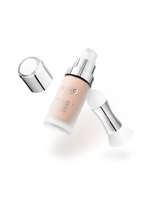 Тональная основа 2в1 SPF 30 Snow-Kissed Holiday KIKO MILANO модель KC000001163001B Фото