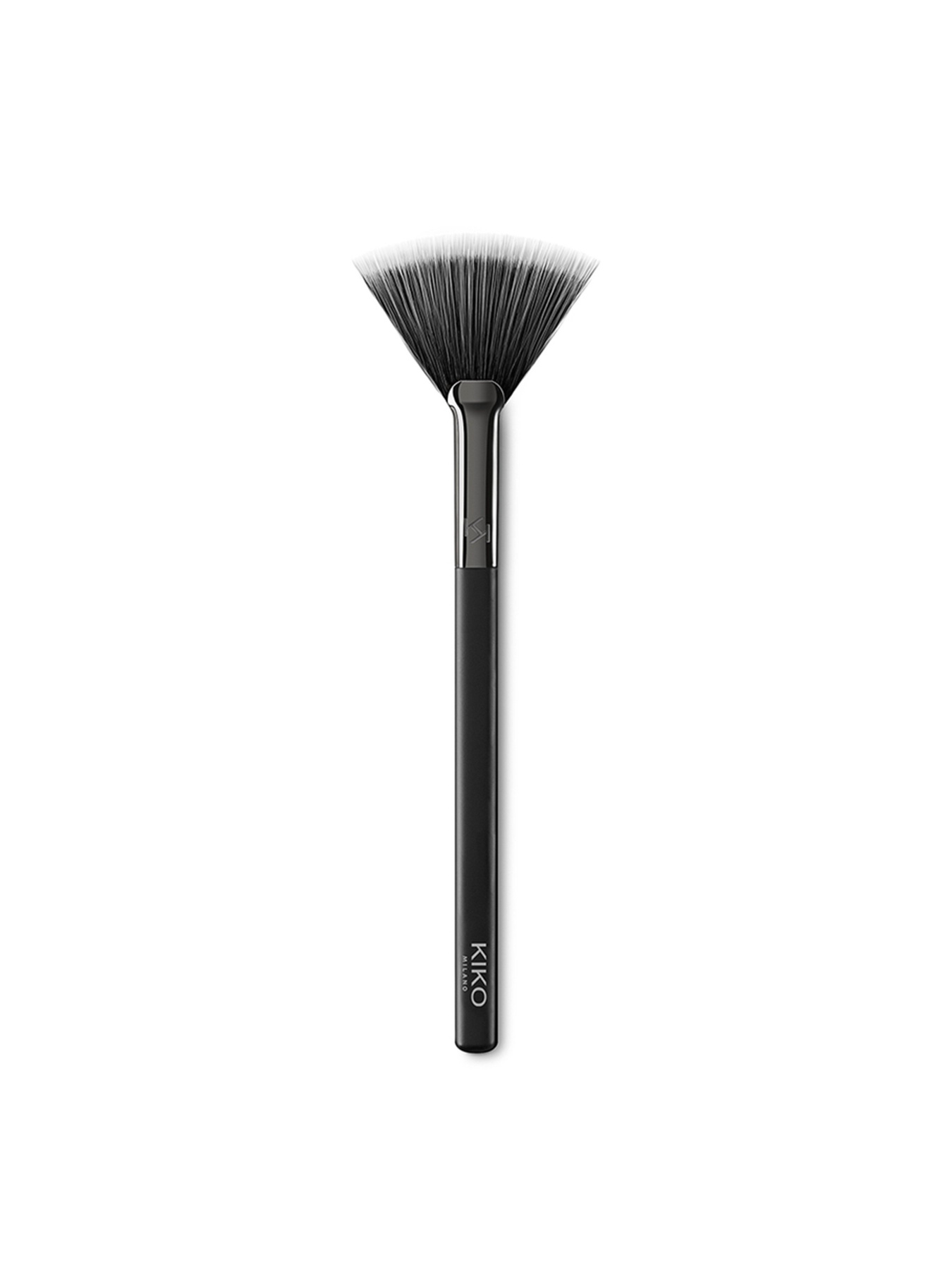 Кисть для пудры Face 12 Powder Fan Brush KIKO MILANO модель KM0050102401244 Фото