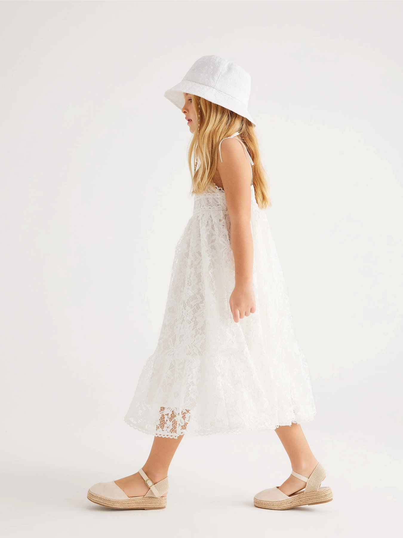 Платье миди Koton модель 4SKG80095AK000 Платье миди Koton модель 4SKG80095AK000 Фото