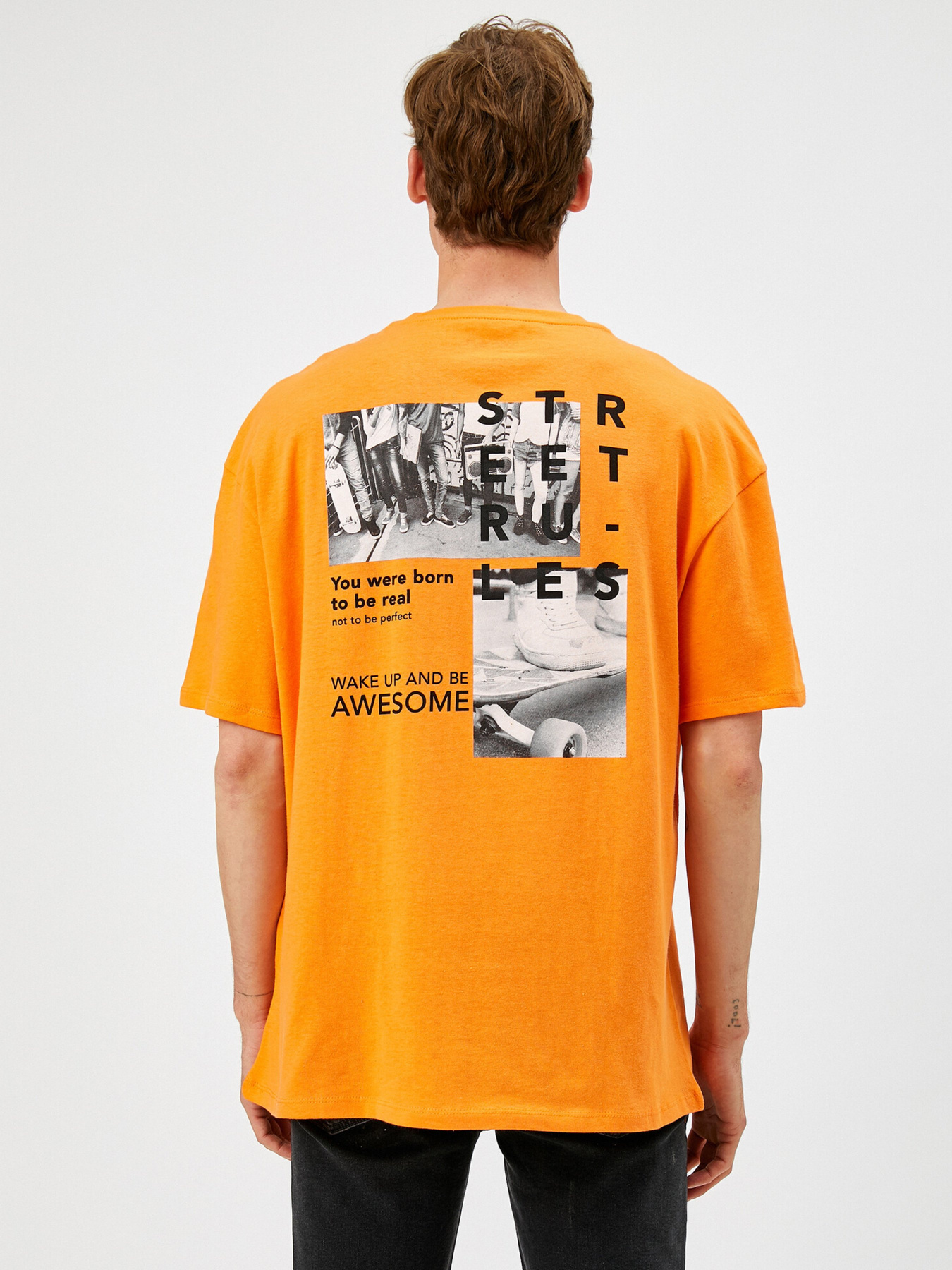 Футболки и поло Koton модель 1YAM11502HK200 Футболки и поло Koton модель 1YAM11502HK200 Фото