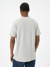 Футболка Koton модель 4SAM10835HK024 Футболка Koton модель 4SAM10835HK024 Фото