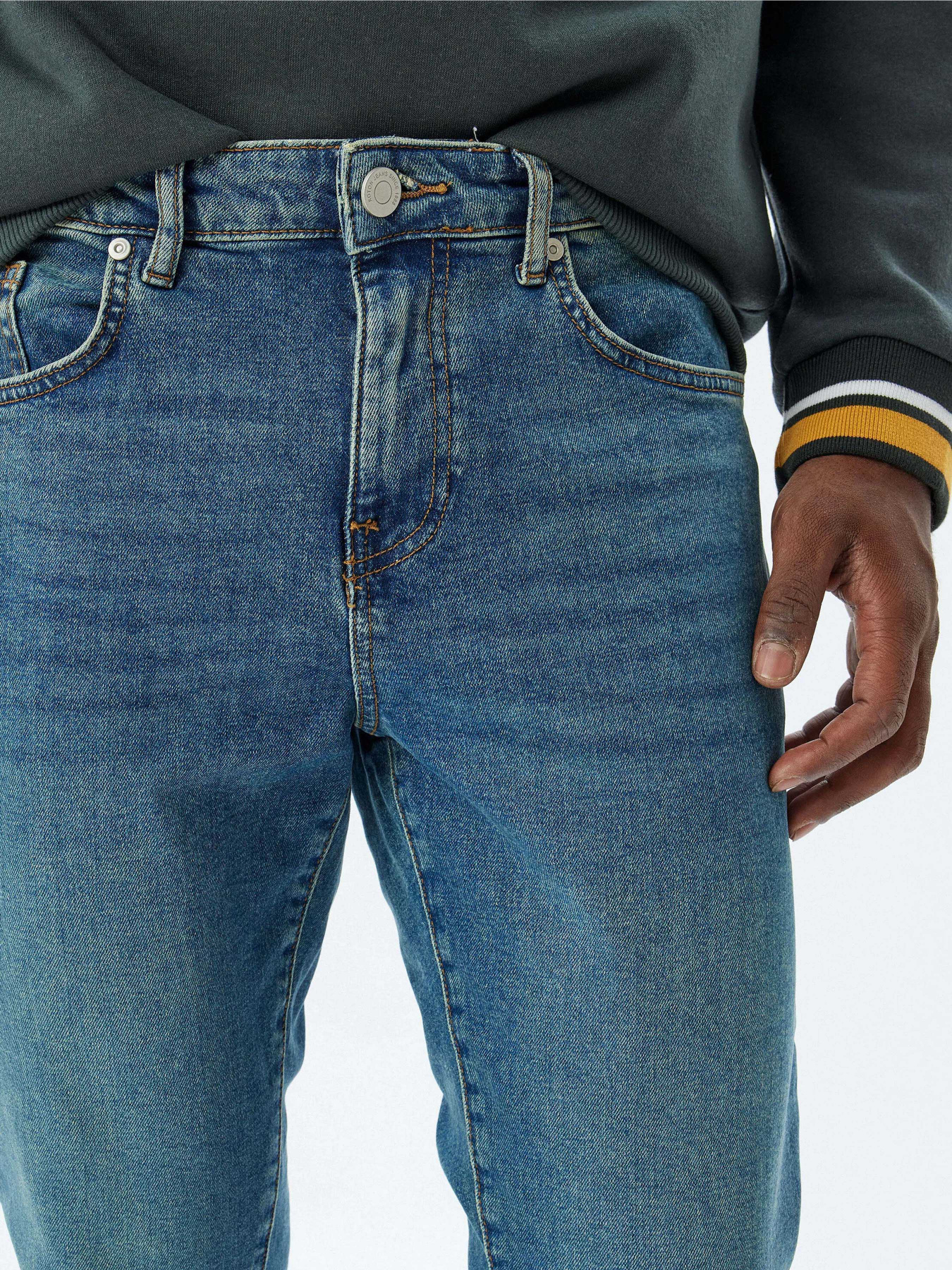 Прямые джинсы Koton модель 5WAM40012ND740 Прямые джинсы Koton модель 5WAM40012ND740 Фото