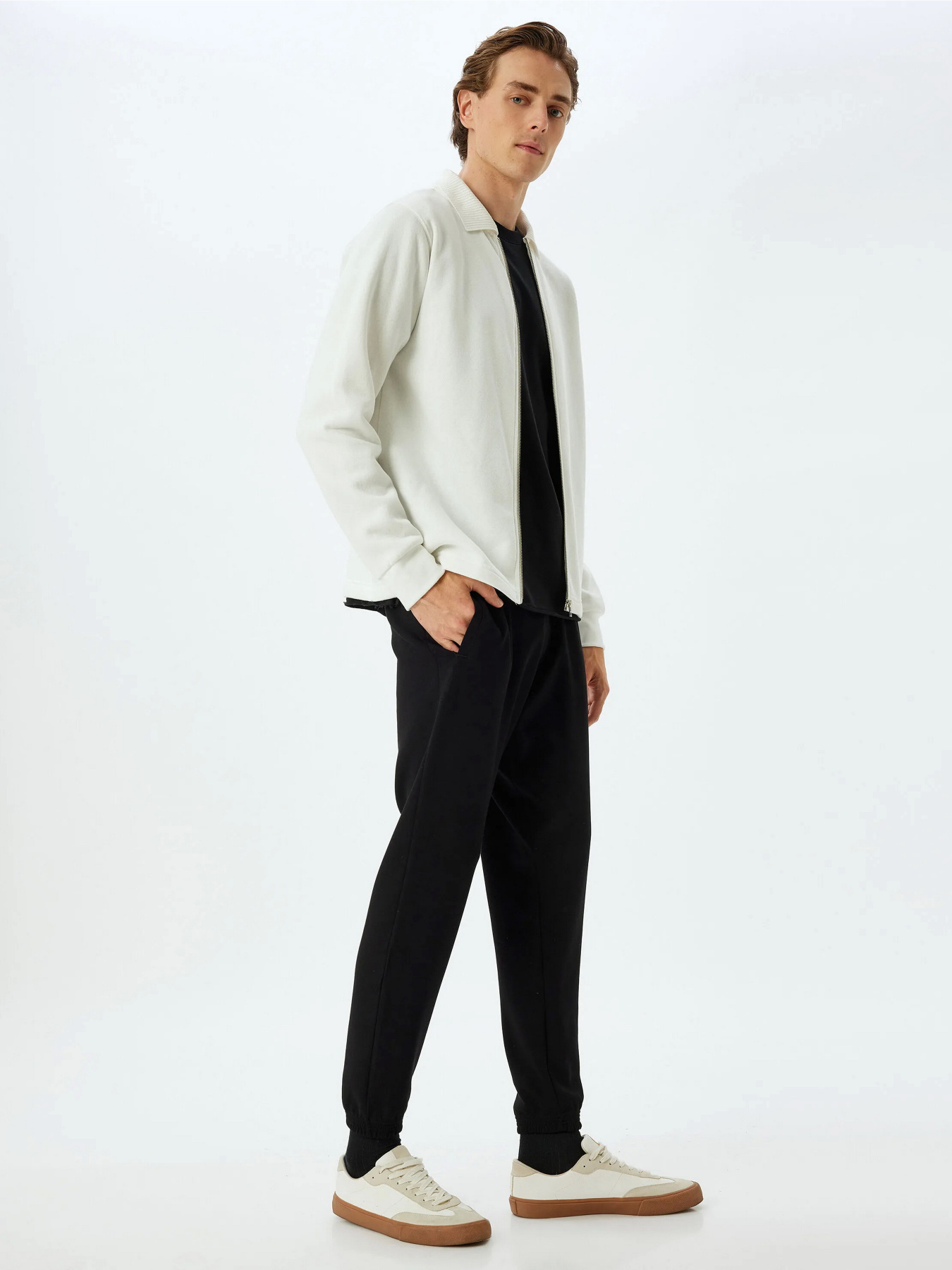 Джогери Koton модель 5WAM40047MK999 Фото