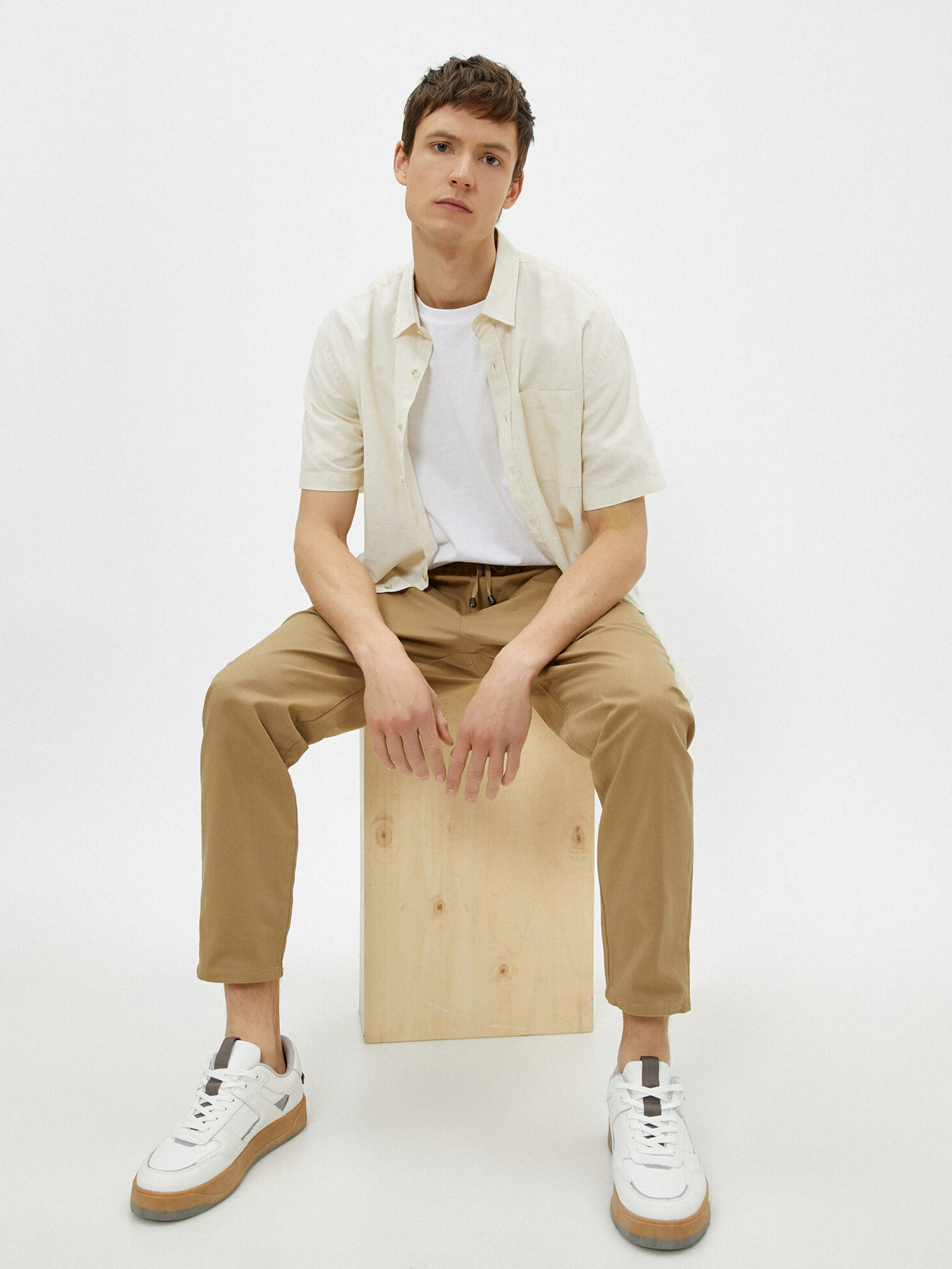 Повседневные штаны Koton модель 1YAM42101BW100 Фото