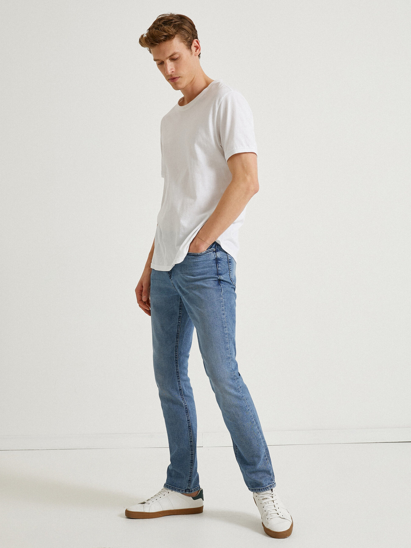 Джинсы Koton модель 1KAM45241LD740 Фото