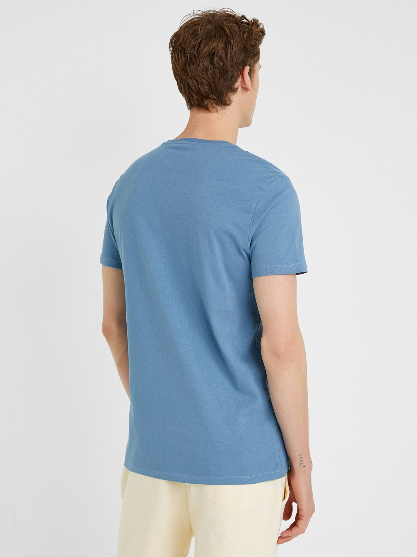 Футболки и поло Koton модель 1YAM11574FK610 Фото