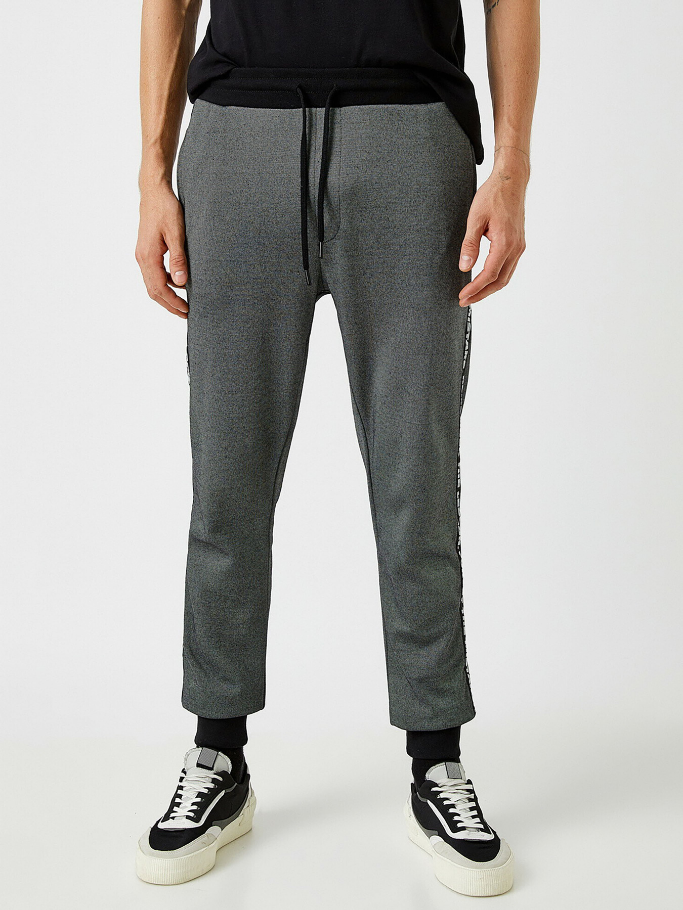 Штаны спортивные Koton модель 2KAM41350LK045 Фото