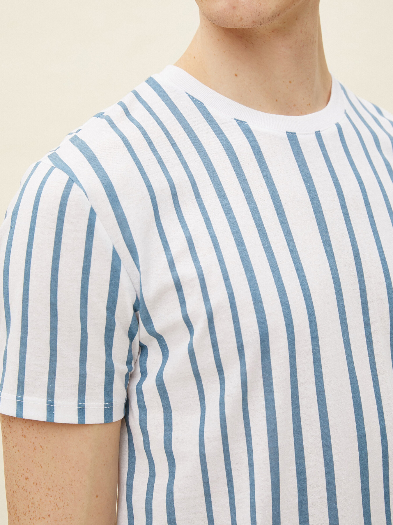 Футболки и поло Koton модель 1YAM12020LK01J Фото