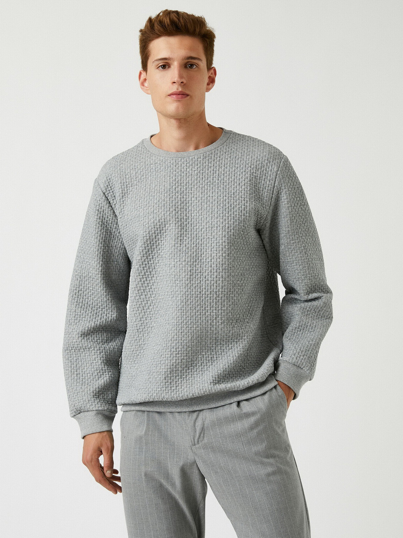 Свитшот Koton модель 2KAM94249LK023 Фото