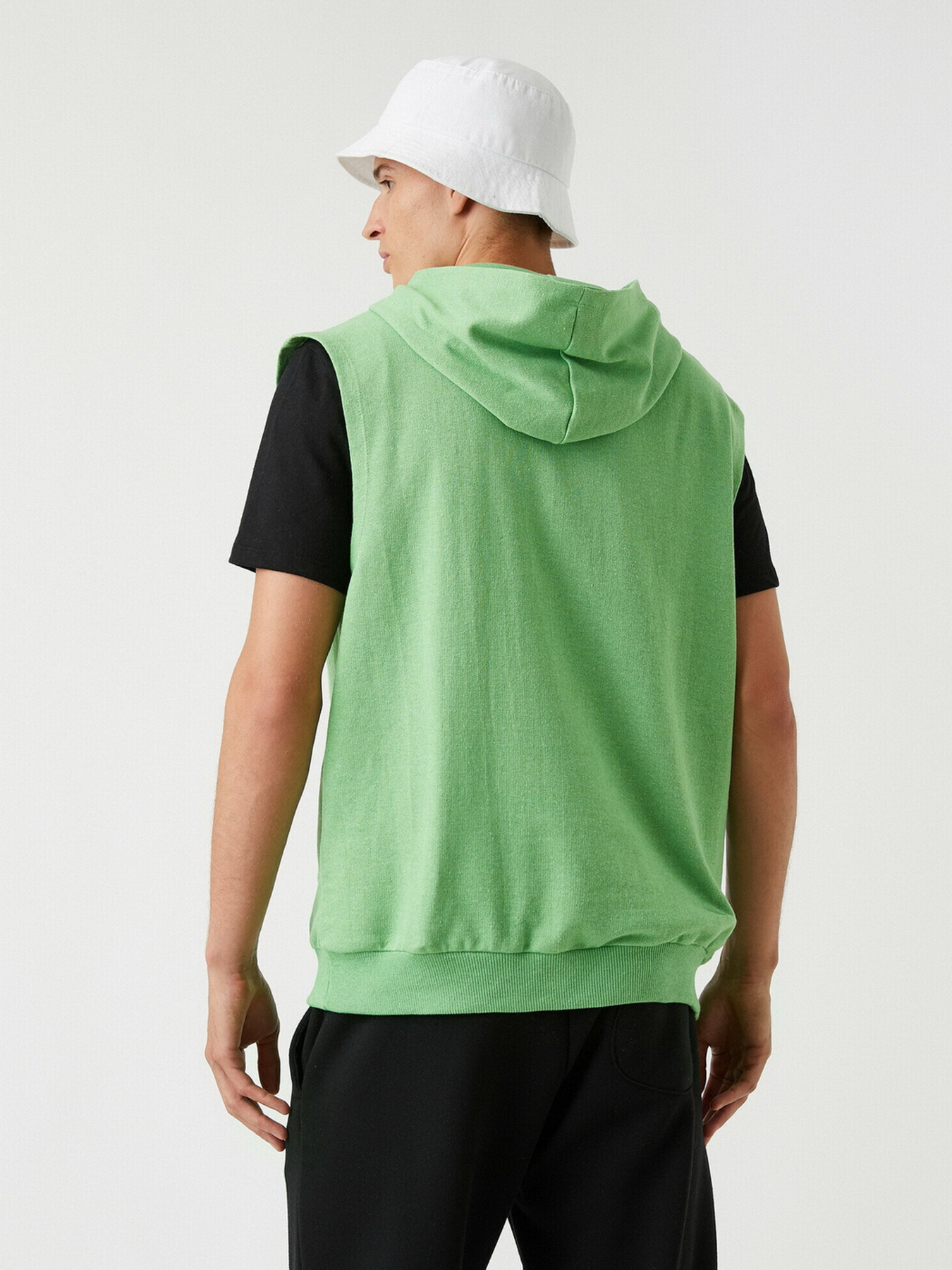 Жилет Koton модель 2KAM71335MK660 Фото