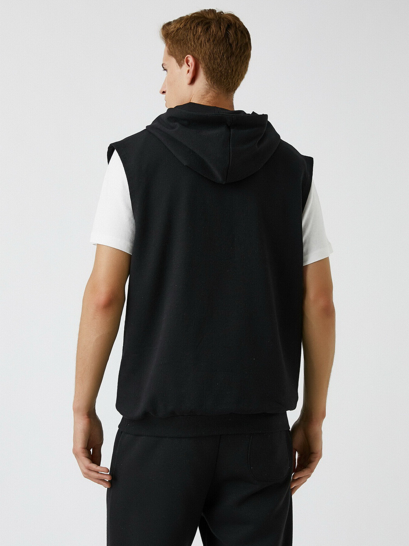 Жилет Koton модель 2KAM71335MK999 Фото