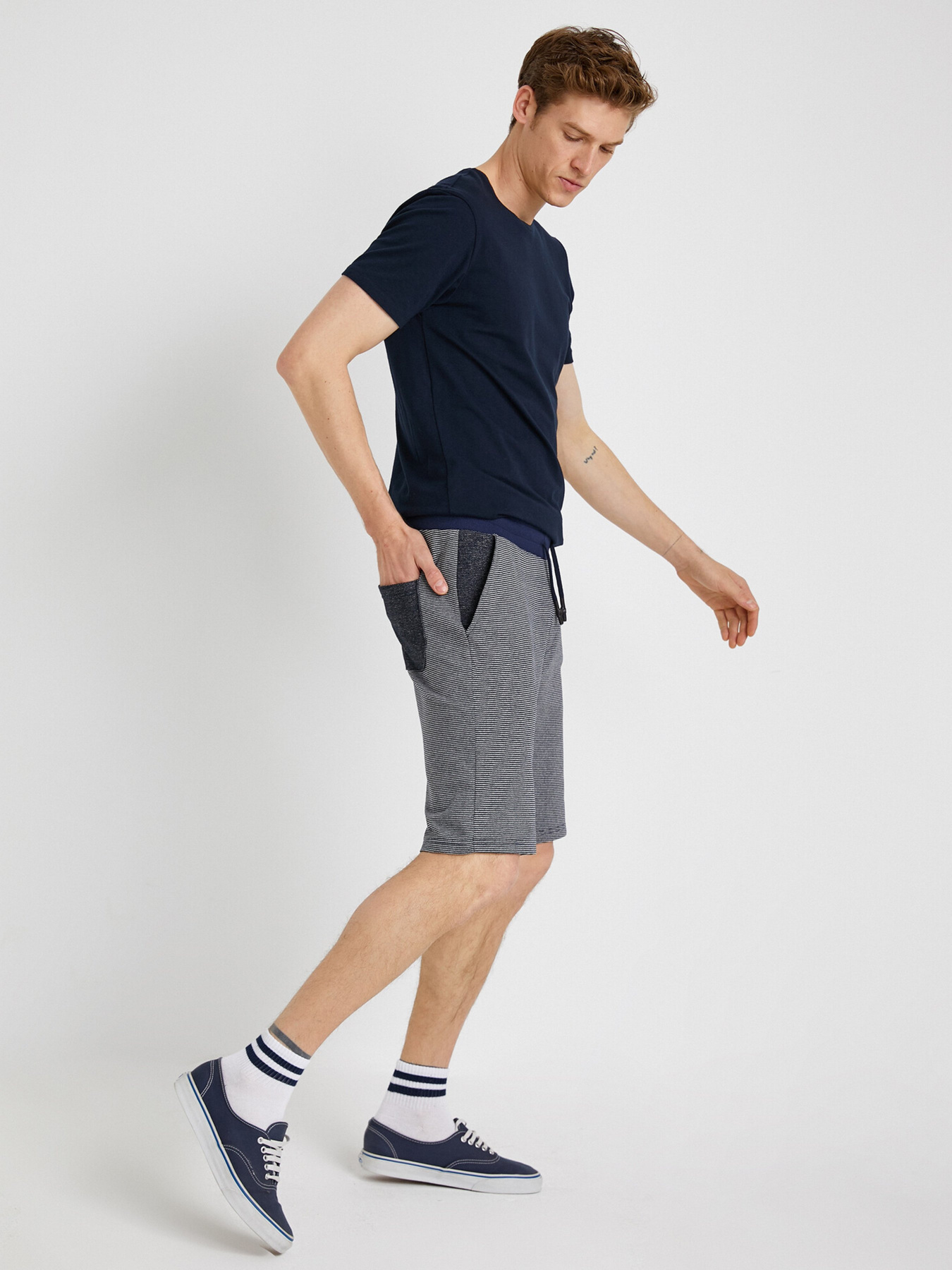 Шорты Koton модель 1YAM41006LK725 Фото