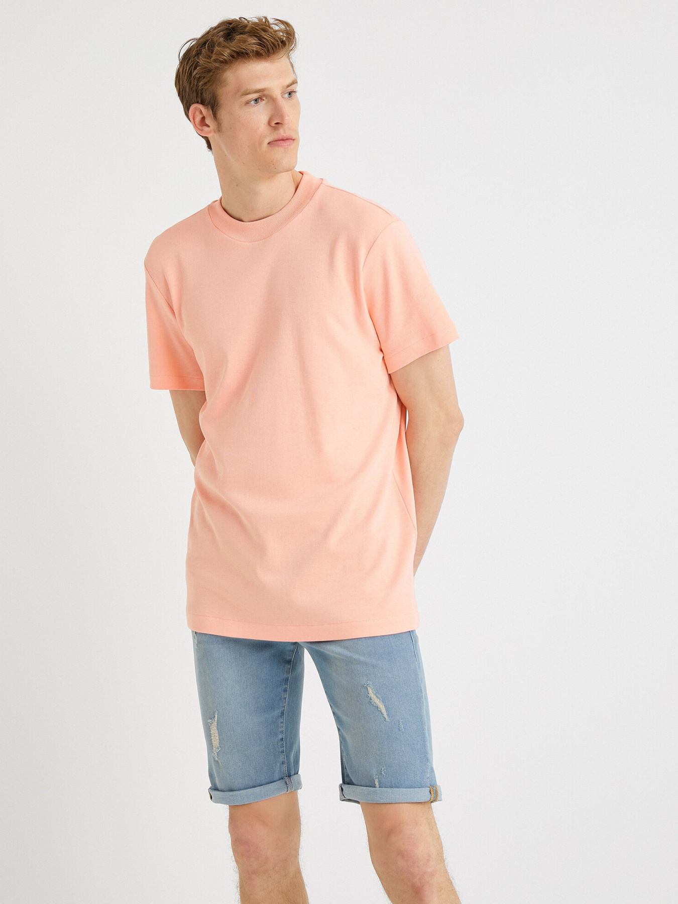 Футболки и поло Koton модель 1YAM11123OK992 Фото