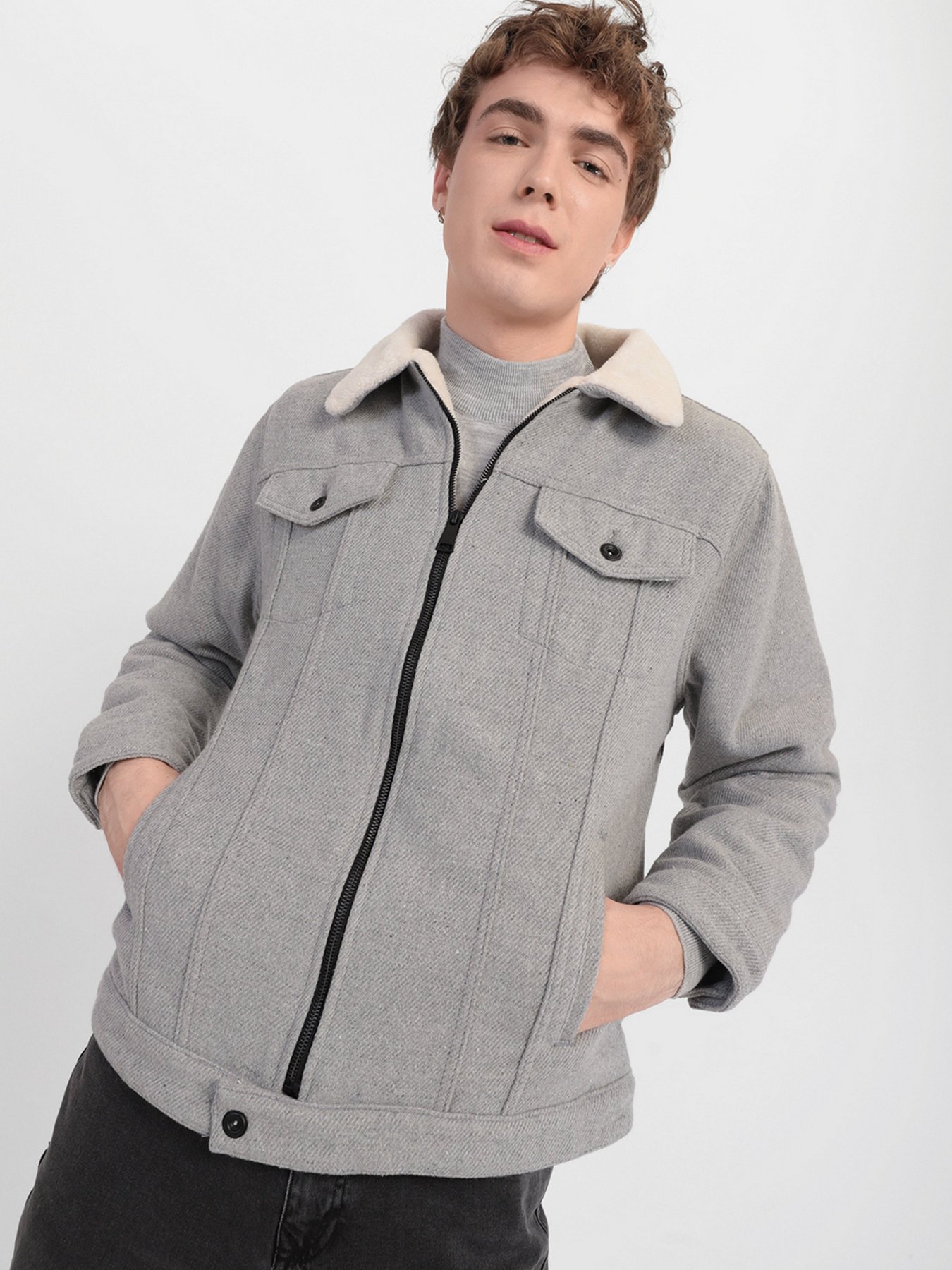 Демісезонна куртка Koton модель 2KAM21209NW023 Фото