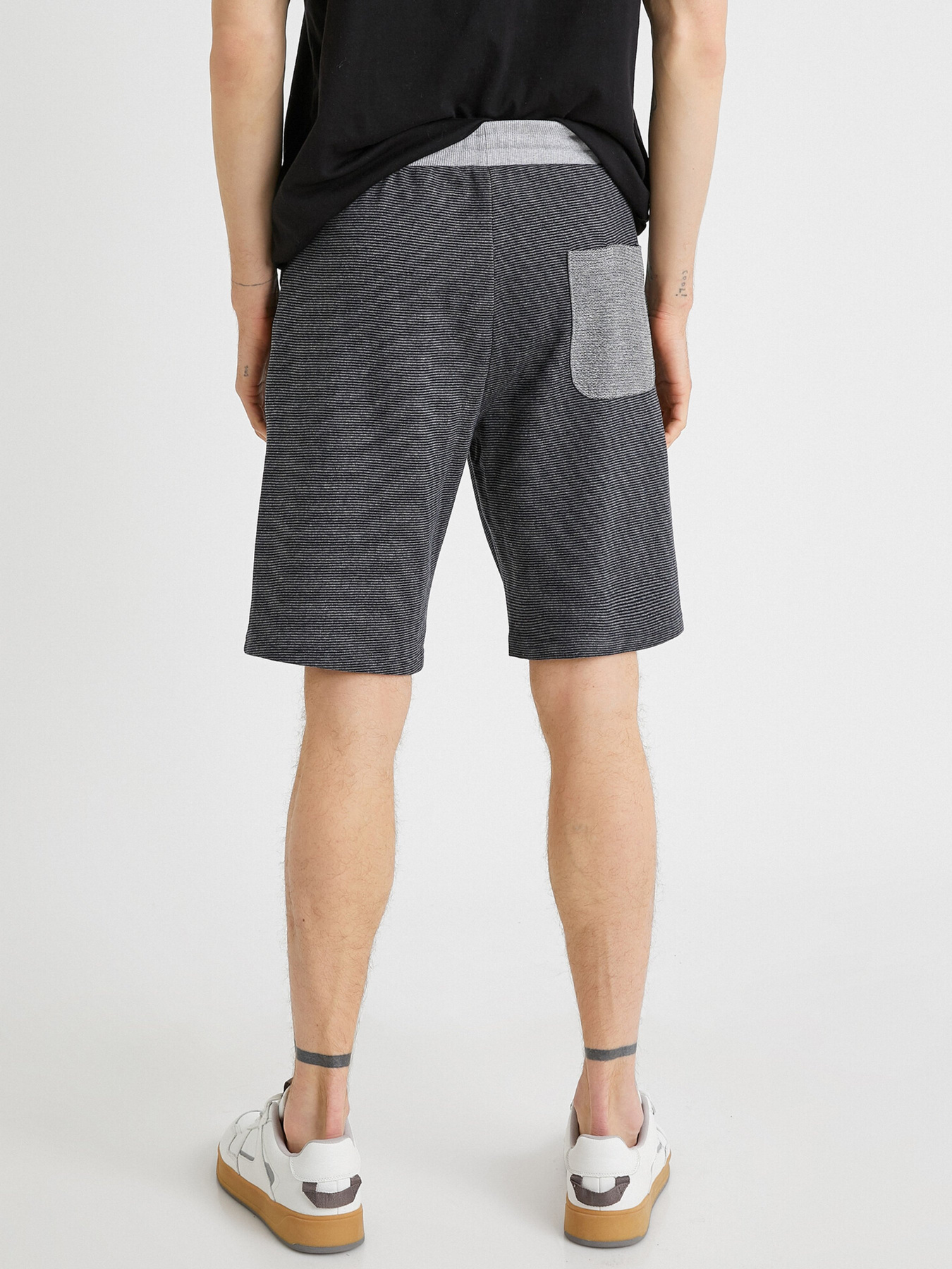 Шорты Koton модель 1YAM41006LK027 Фото