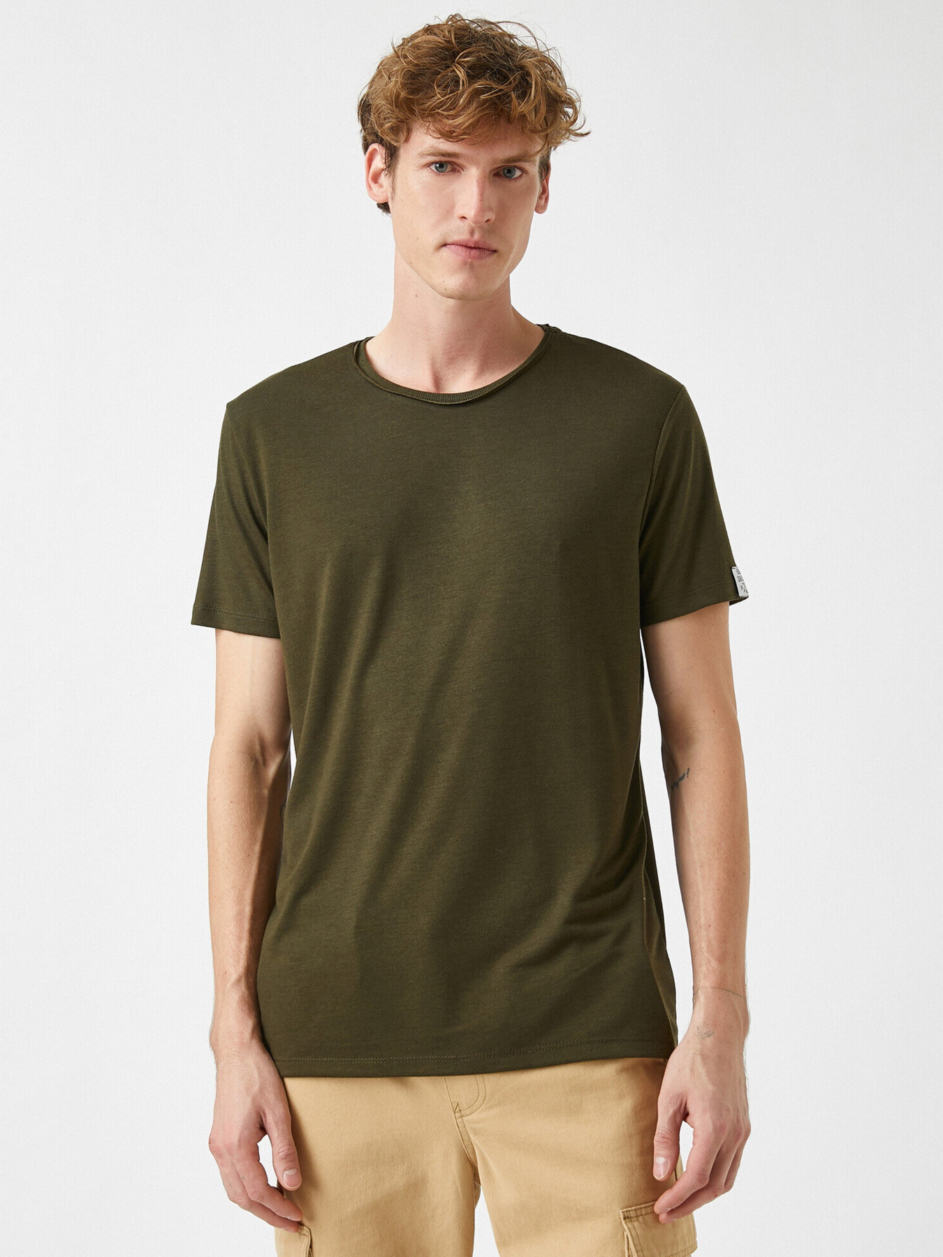 Футболка Koton модель 2YAM12522HK801 Фото