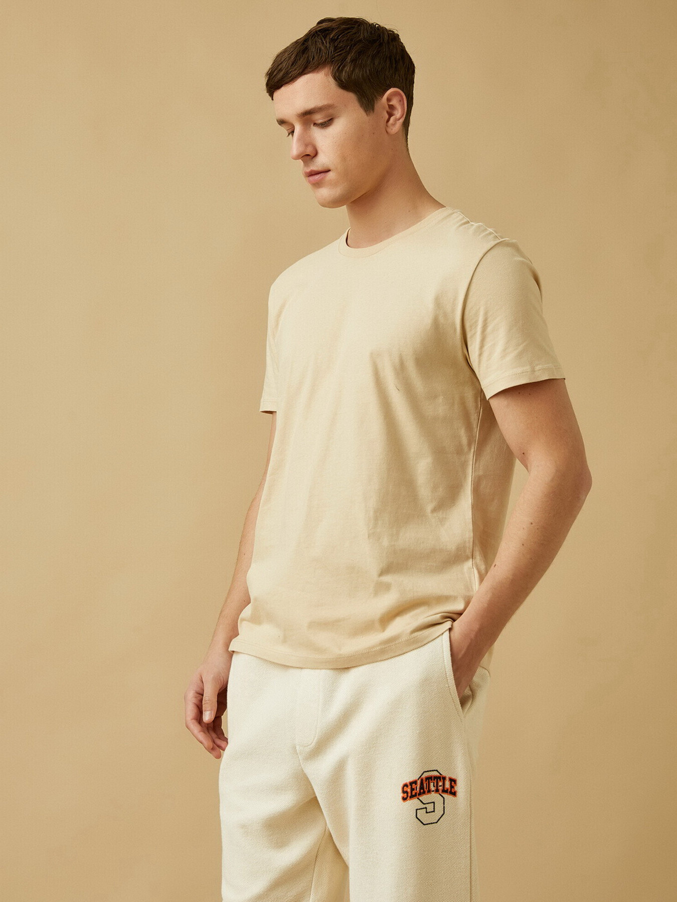 Футболка Koton модель 2YAM12136LK050 Фото