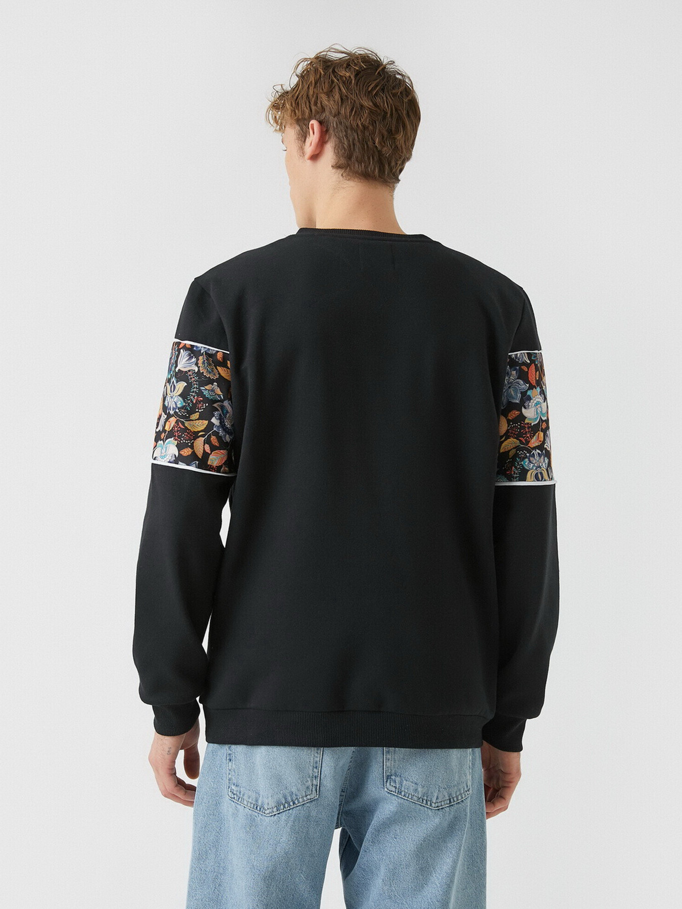 Свитшот Koton модель 2YAM74037OK999 Фото