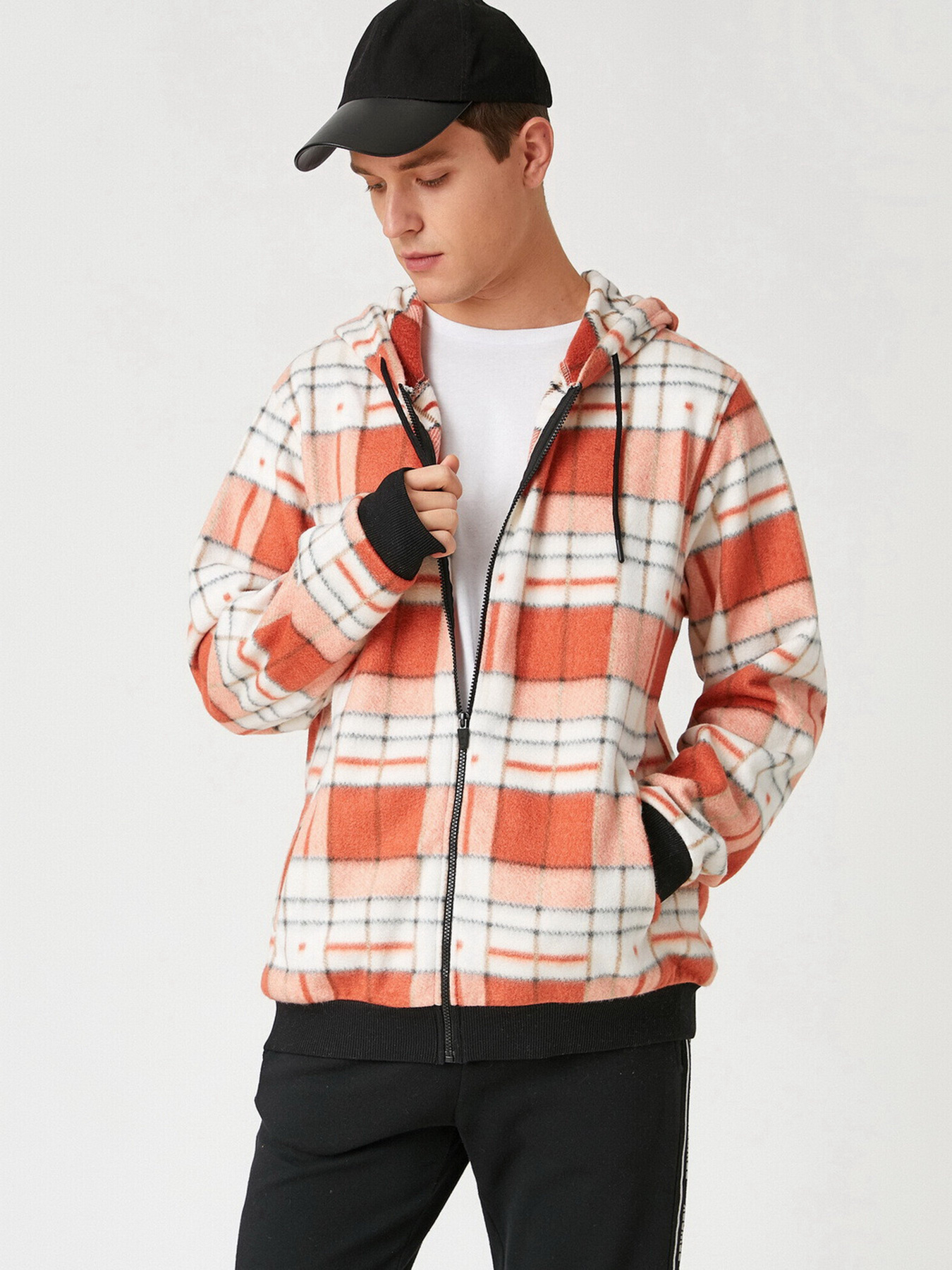 Спортивна кофта Koton модель 2SAM70027MK2C2 Фото