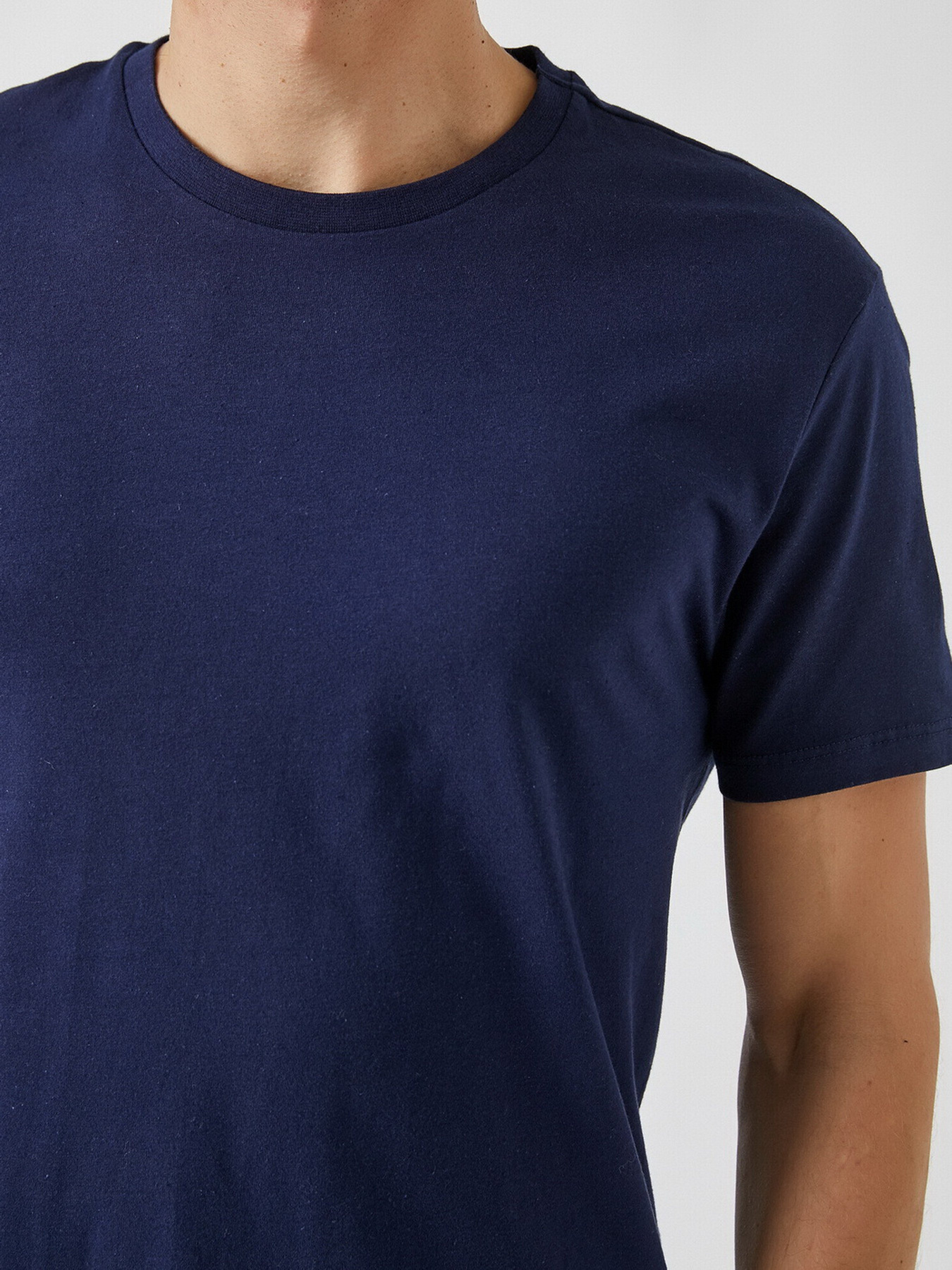 Футболки и поло Koton модель 2YAM12136LK701 Фото