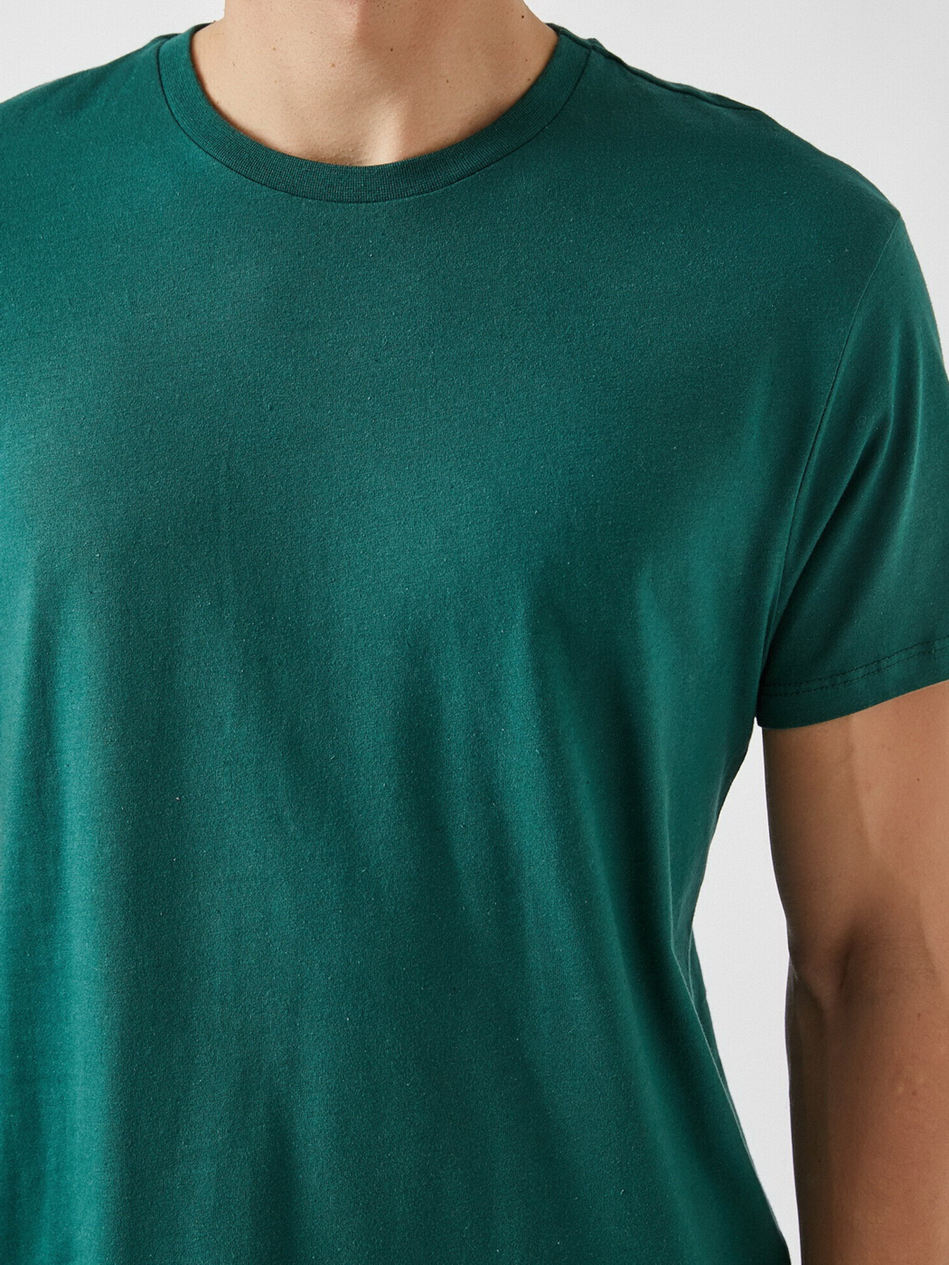 Футболки і поло Koton модель 2YAM12136LK785 Фото