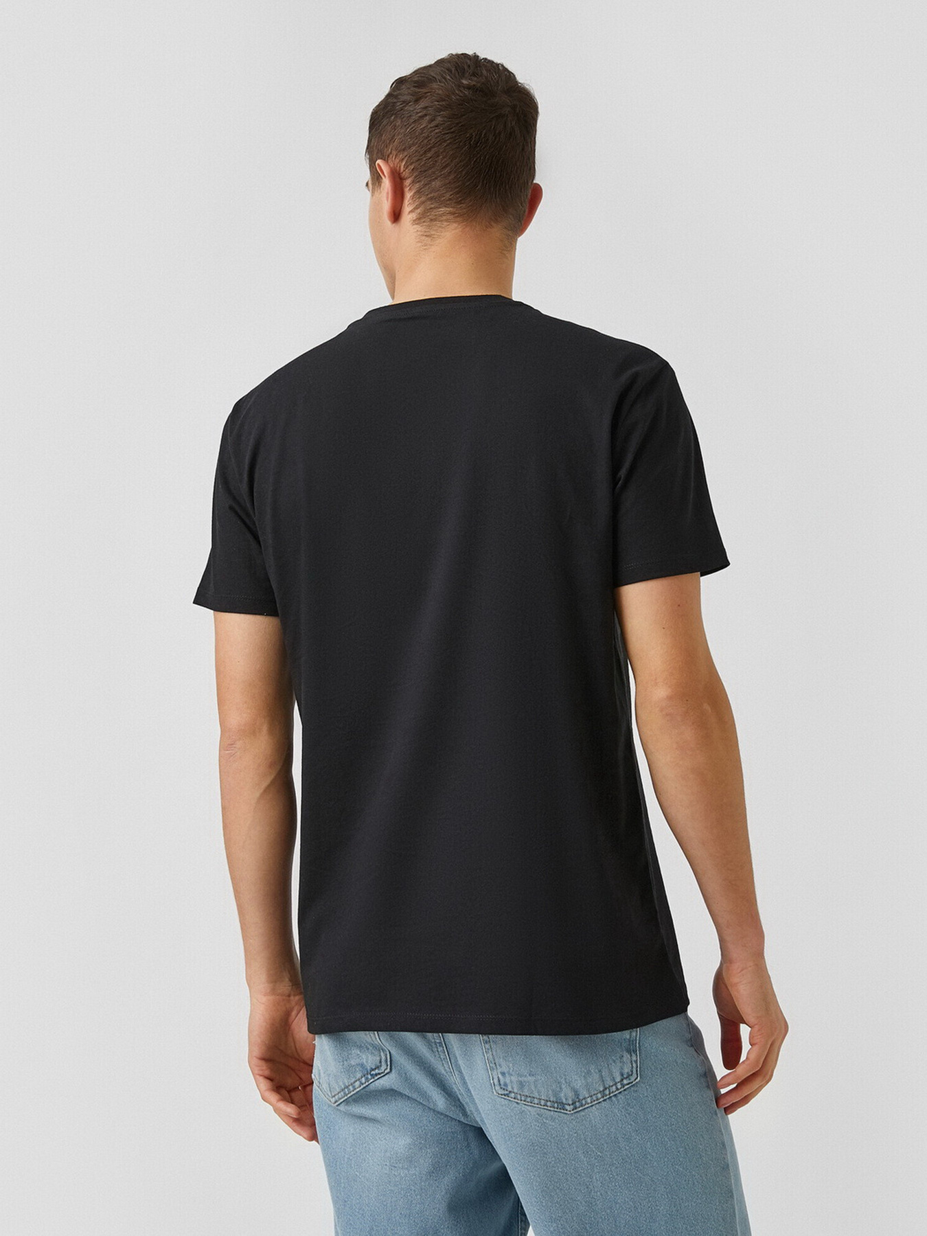 Футболки и поло Koton модель 2YAM12136LK999 Фото