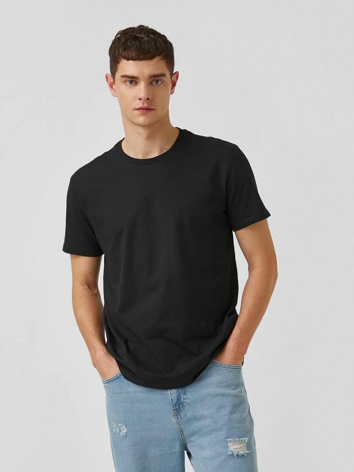 Футболки і поло Koton модель 2YAM12136LK999 Футболки і поло Koton модель 2YAM12136LK999 Фото