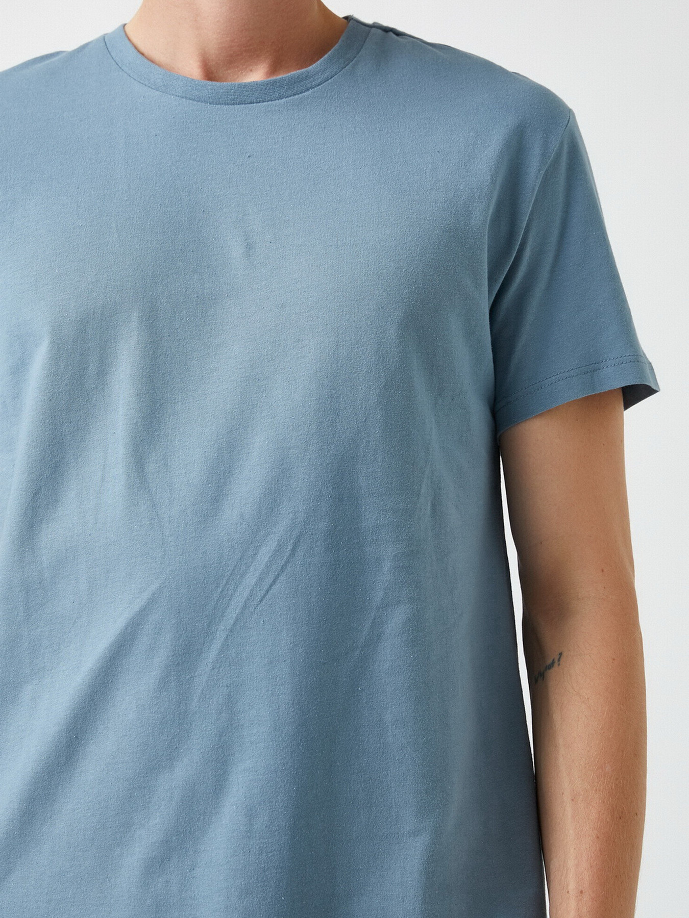 Футболки и поло Koton модель 2YAM12136LKMG1 Фото