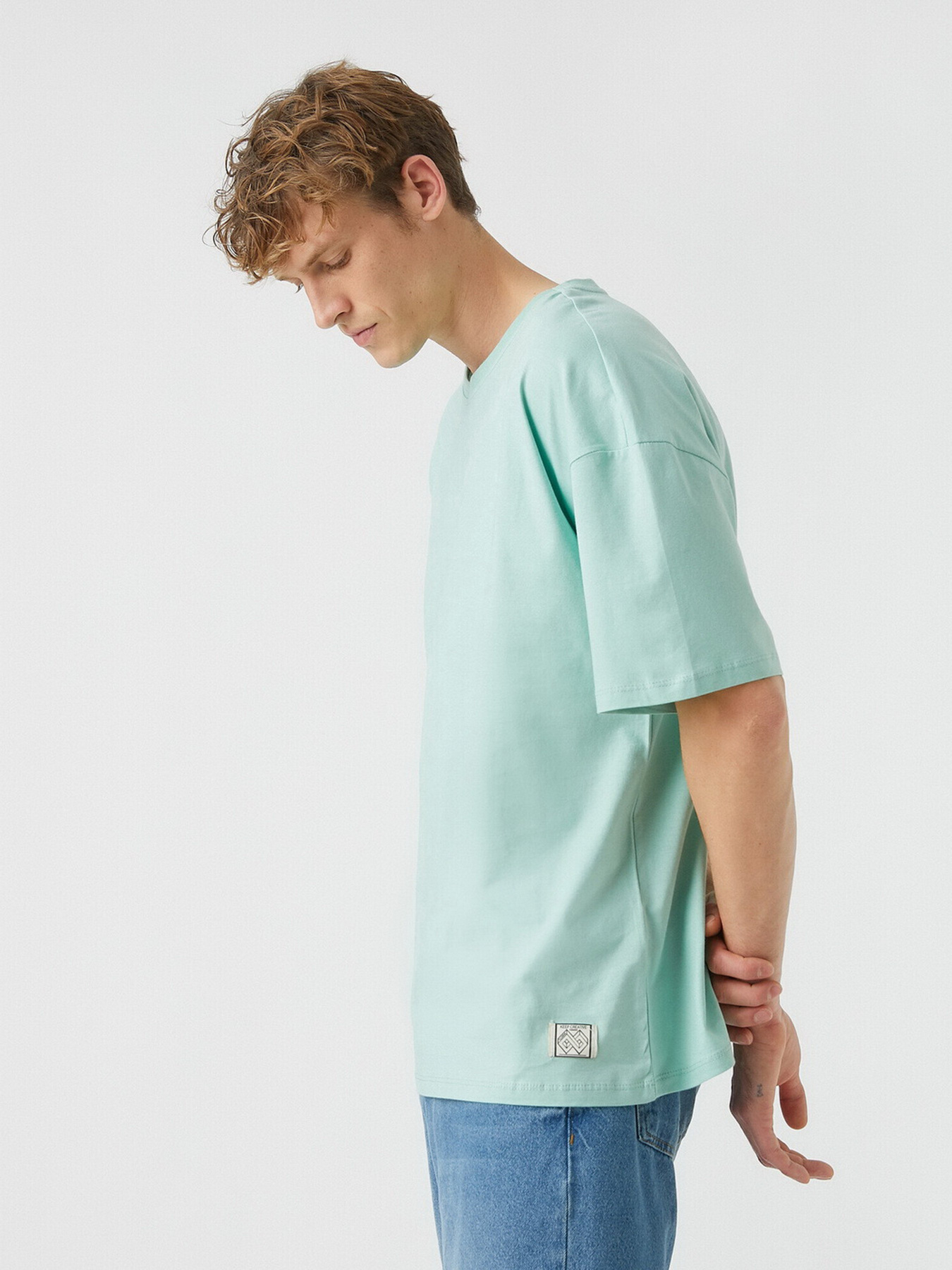 Футболки и поло Koton модель 2YAM12265LK660 Фото