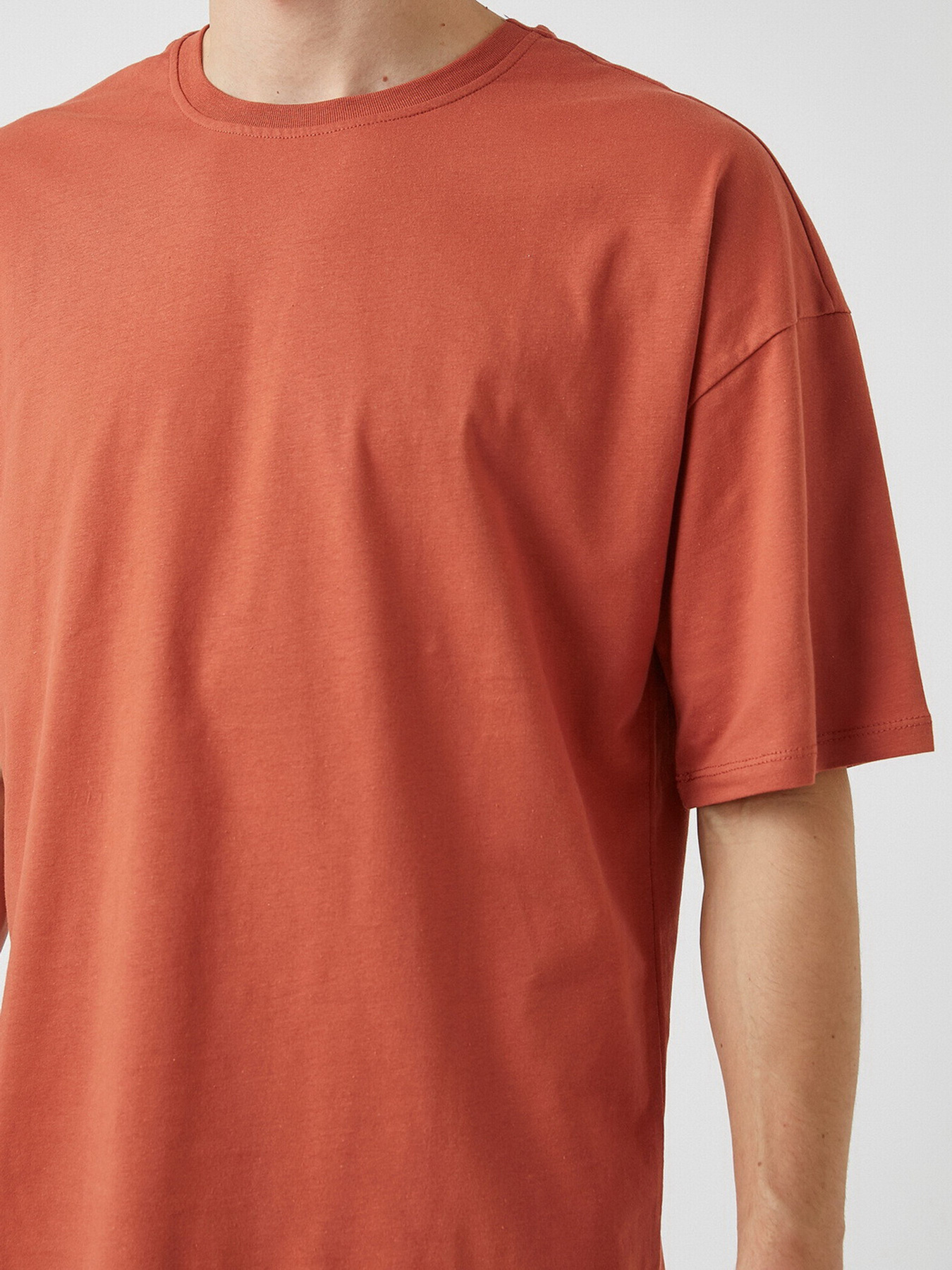 Футболки и поло Koton модель 2YAM12265LK990 Фото