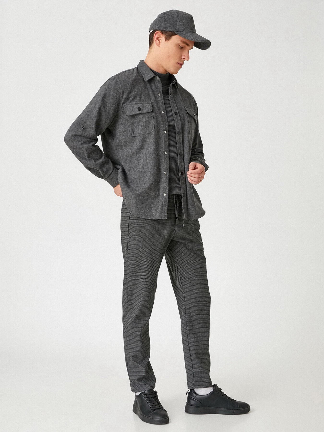 Джоггеры Koton модель 2YAM41022BW21R Фото