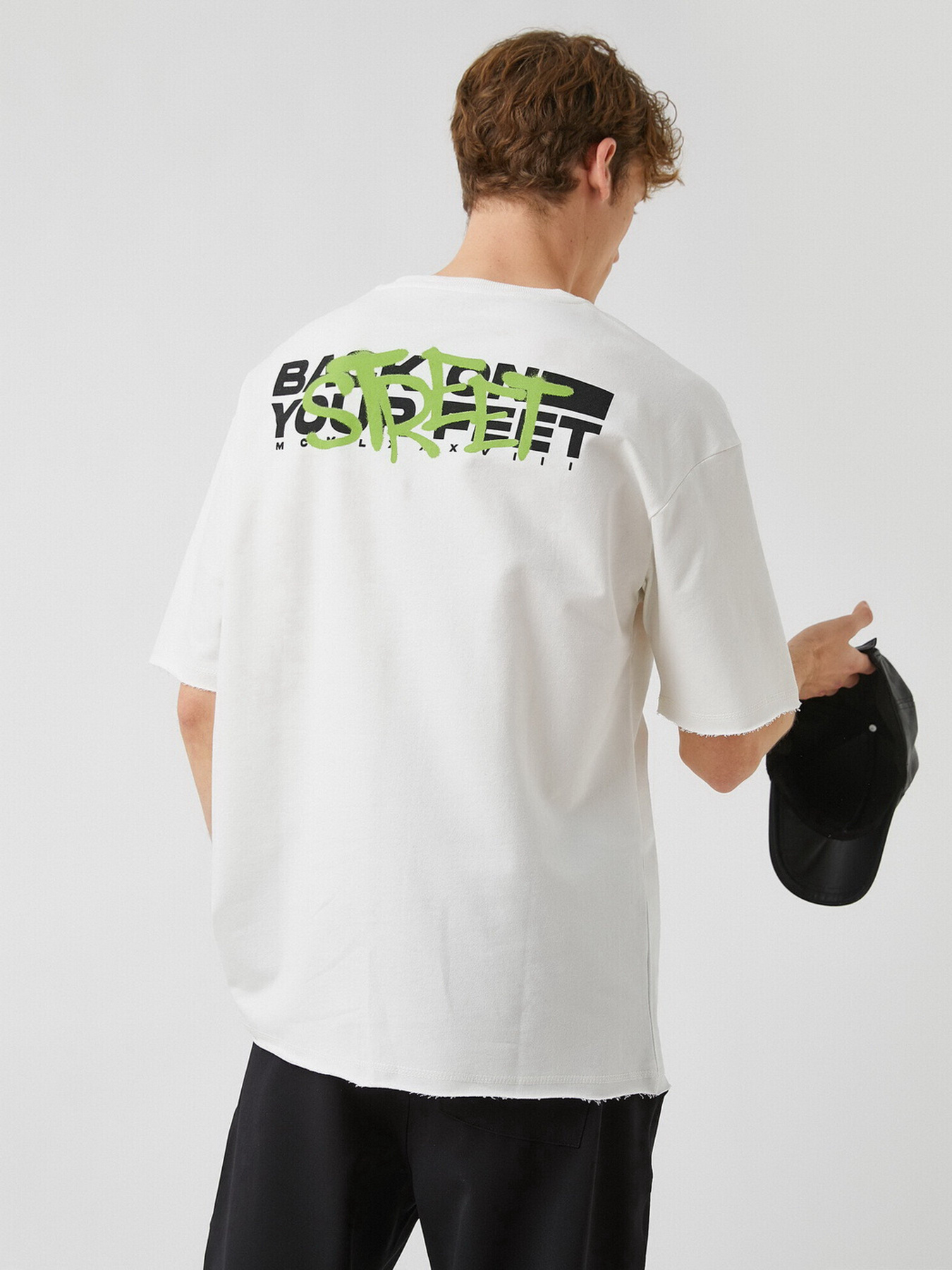 Футболка Koton модель 2YAM11120HK001 Фото