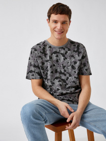 Футболки і поло Koton модель 2YAM11178OK49U Футболки і поло Koton модель 2YAM11178OK49U Фото