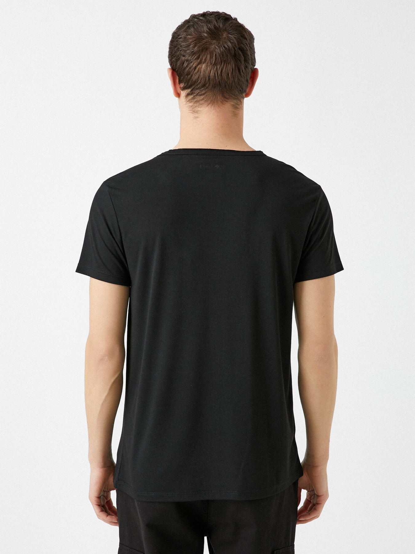 Футболки и поло Koton модель 1YAM12018LK999 Фото