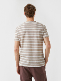 Футболка Koton модель 2YAM12320OK34K Фото