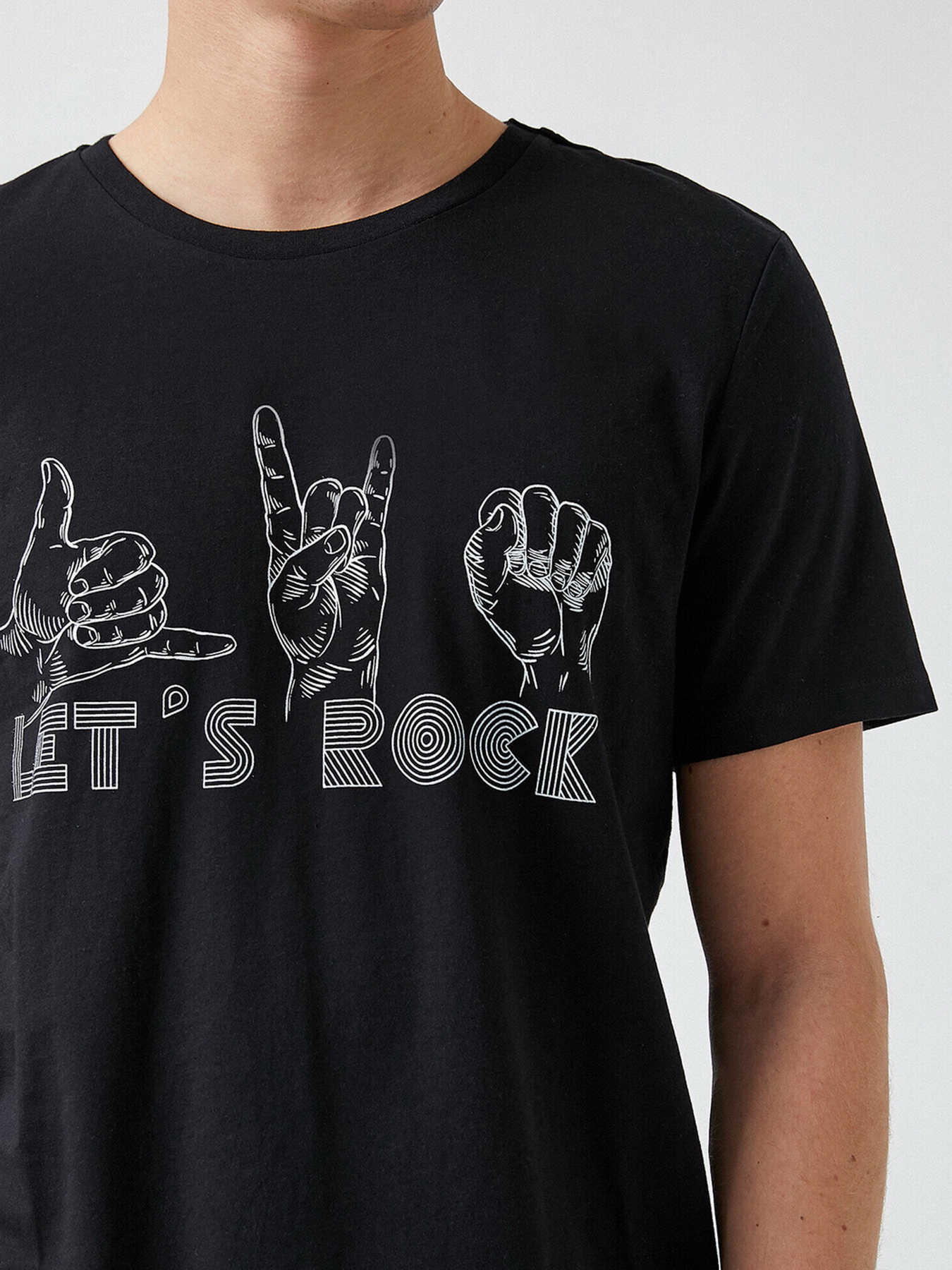 Футболки и поло Koton модель 2SAM10301HK999 Футболки и поло Koton модель 2SAM10301HK999 Фото