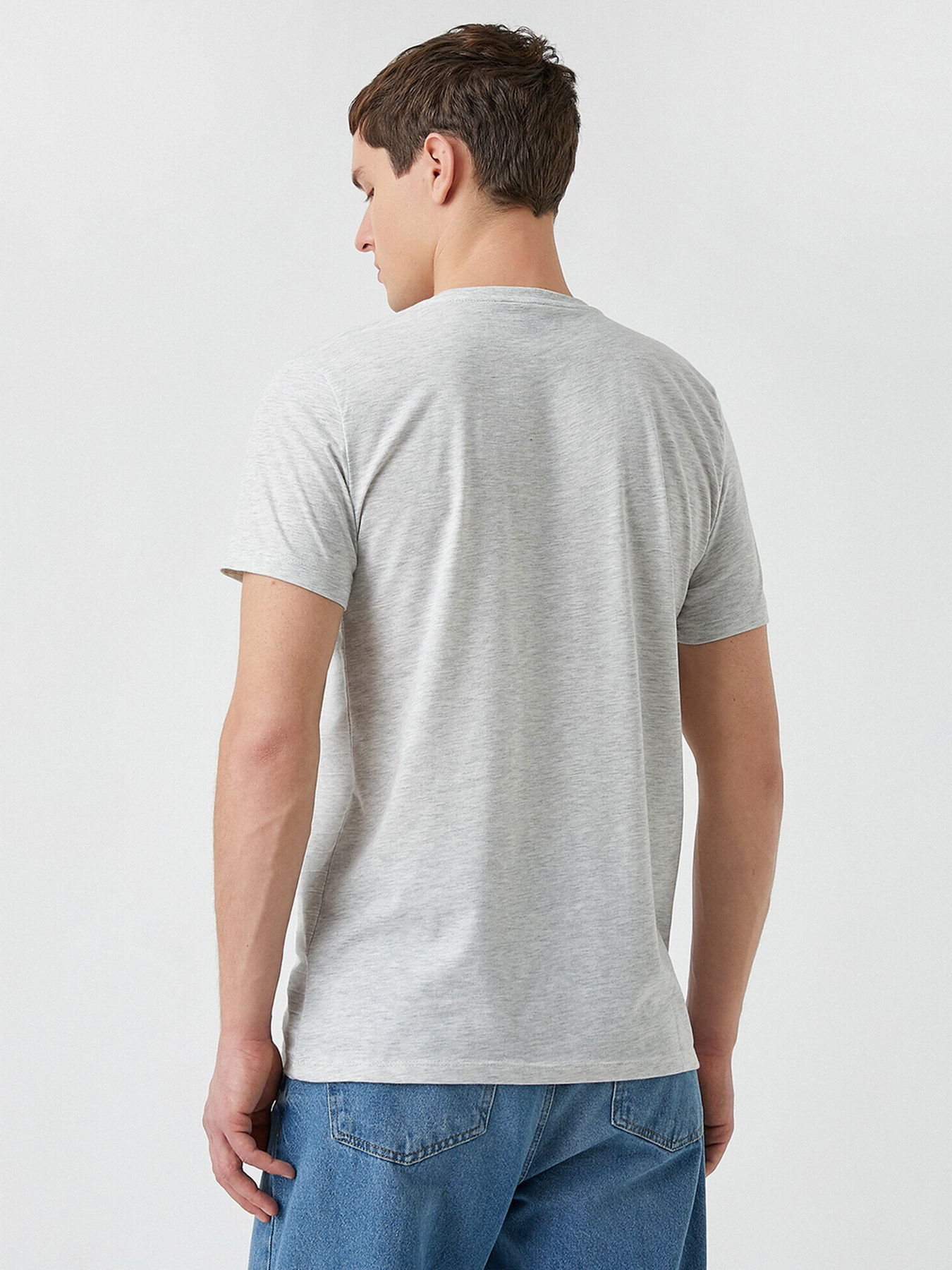 Футболка Koton модель 2KAM12023OK027 Фото