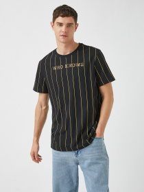 Футболки і поло Koton модель 2YAM14292OK01V Футболки і поло Koton модель 2YAM14292OK01V Фото