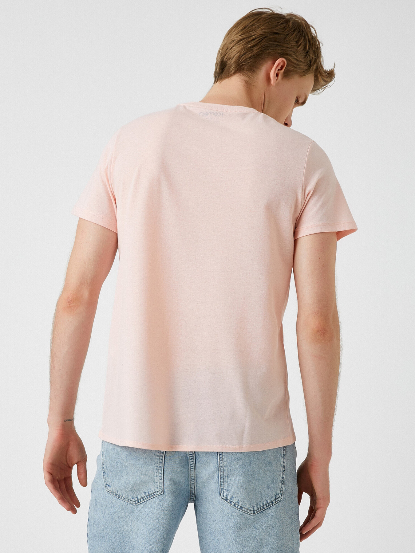 Футболки и поло Koton модель 1YAM11930HKBT4 Фото