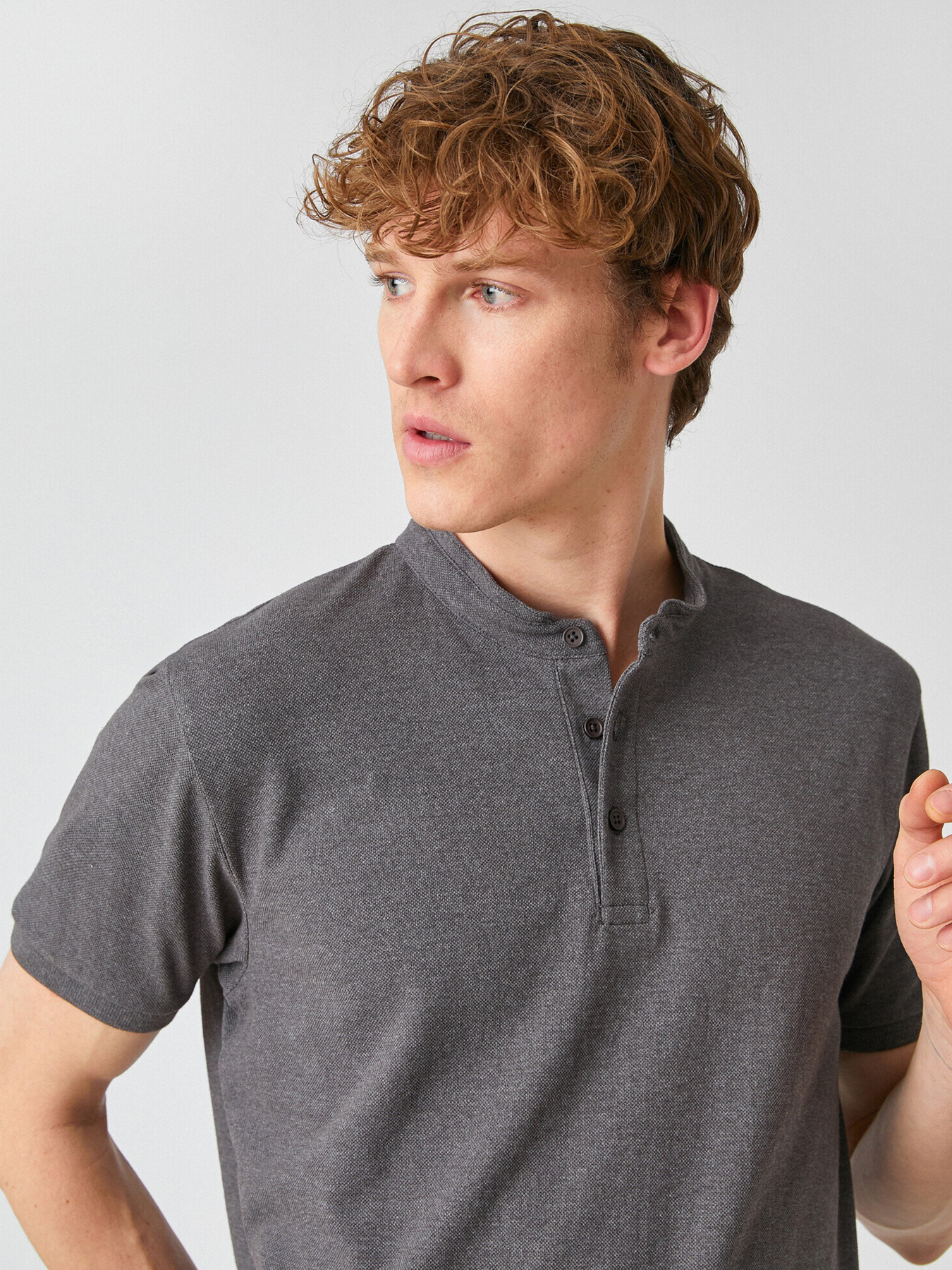 Поло Koton модель 2SAM10057MK925 Фото