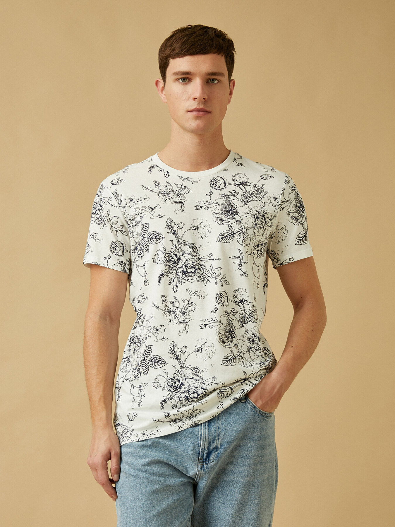 Футболки и поло Koton модель 2YAM11840LK05U Фото