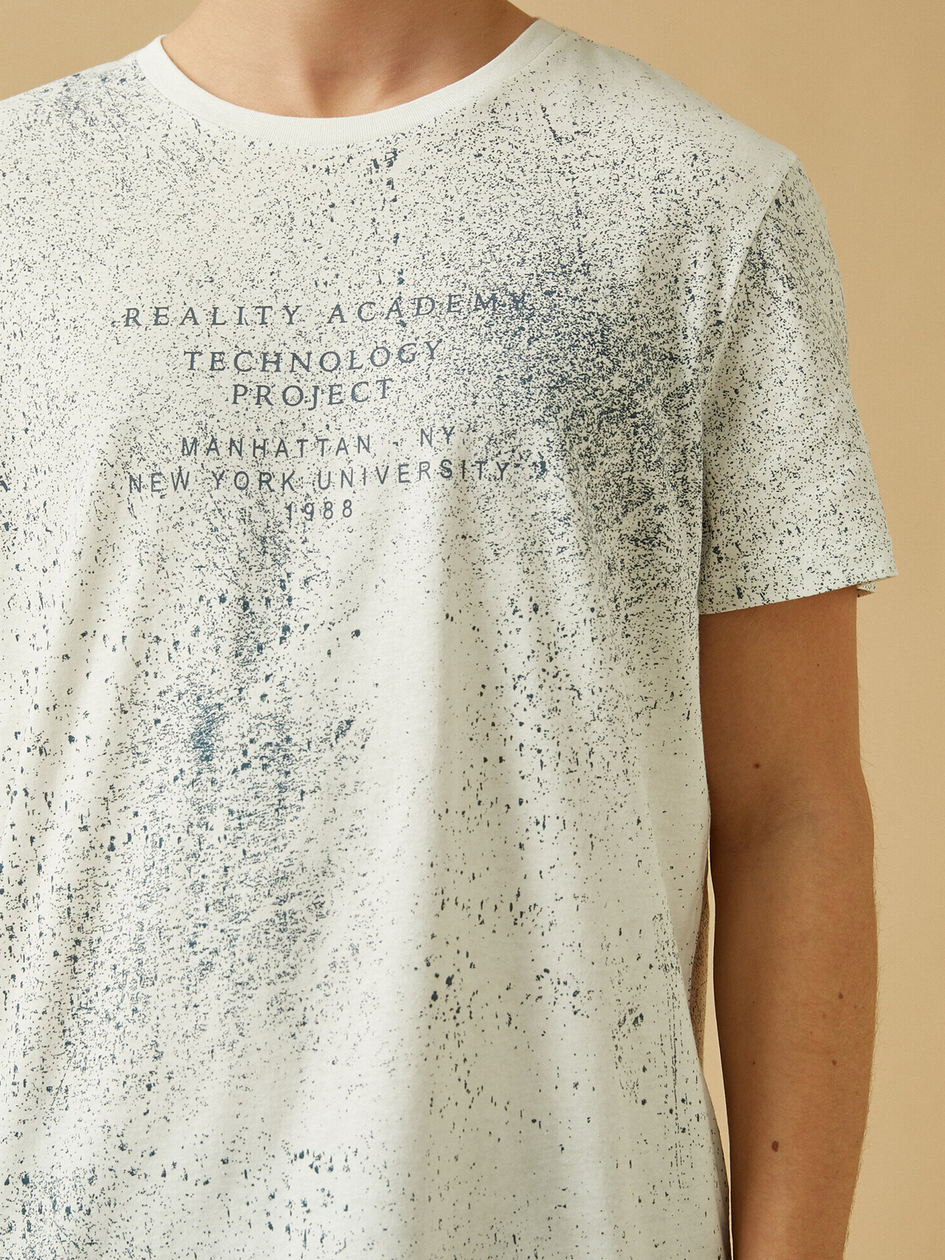 Футболки и поло Koton модель 2YAM14414OK04F Фото