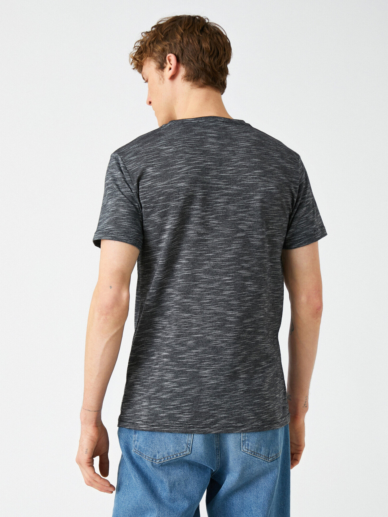 Футболка Koton модель 2YAM12021LK999 Фото