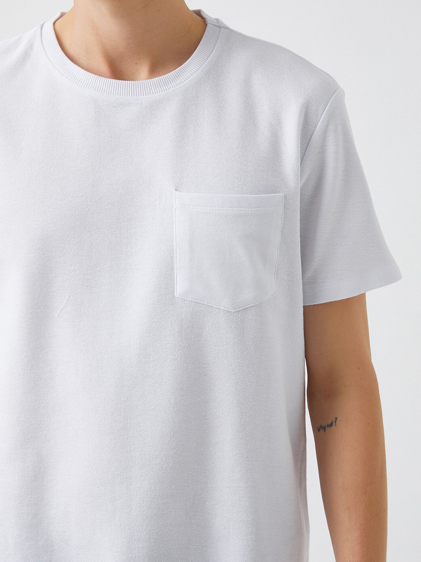 Футболки и поло Koton модель 2YAM11425LK000 Фото