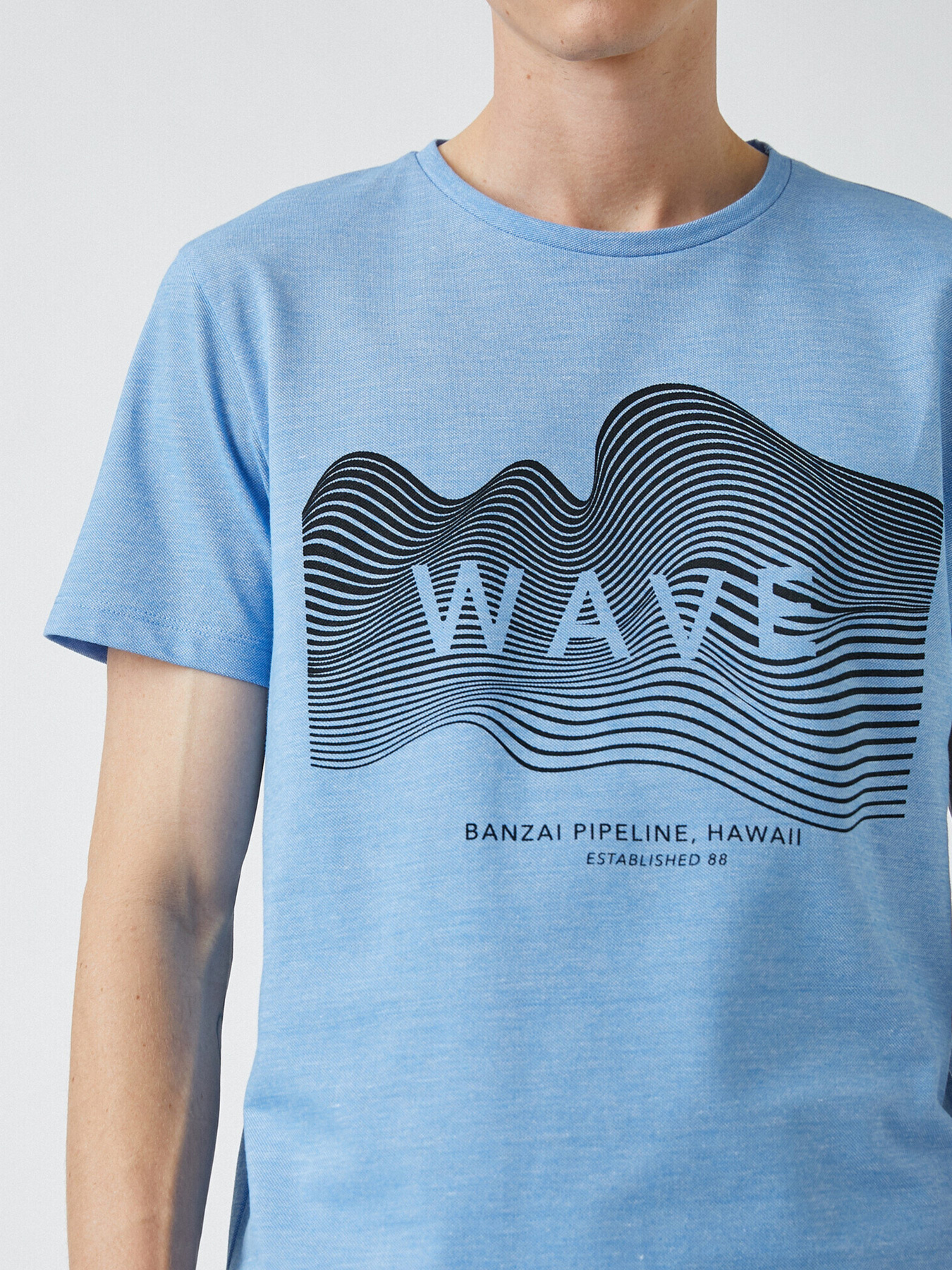 Футболки и поло Koton модель 2YAM11783LK600 Фото