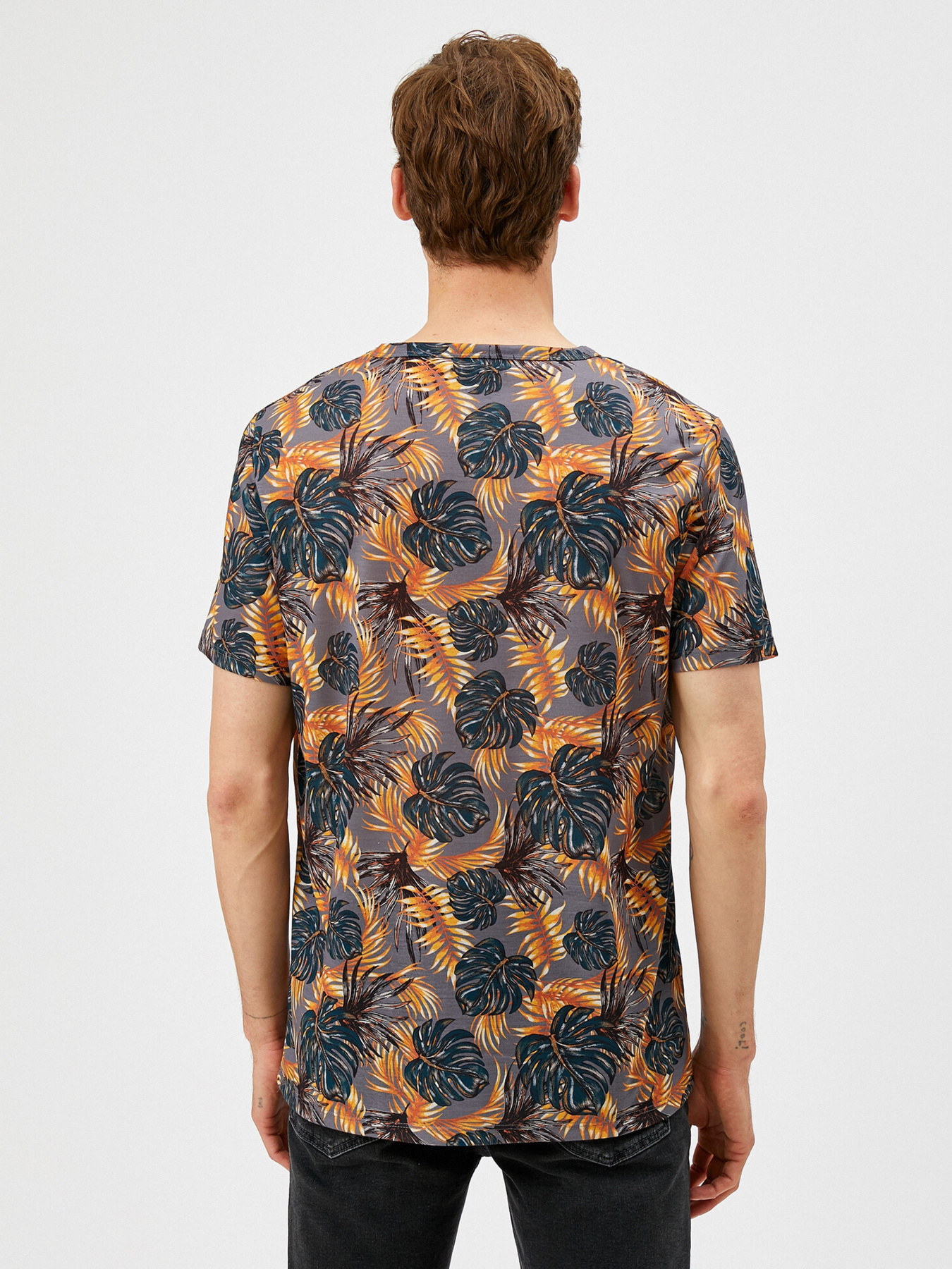 Футболка Koton модель 1YAM15586MK01C Фото