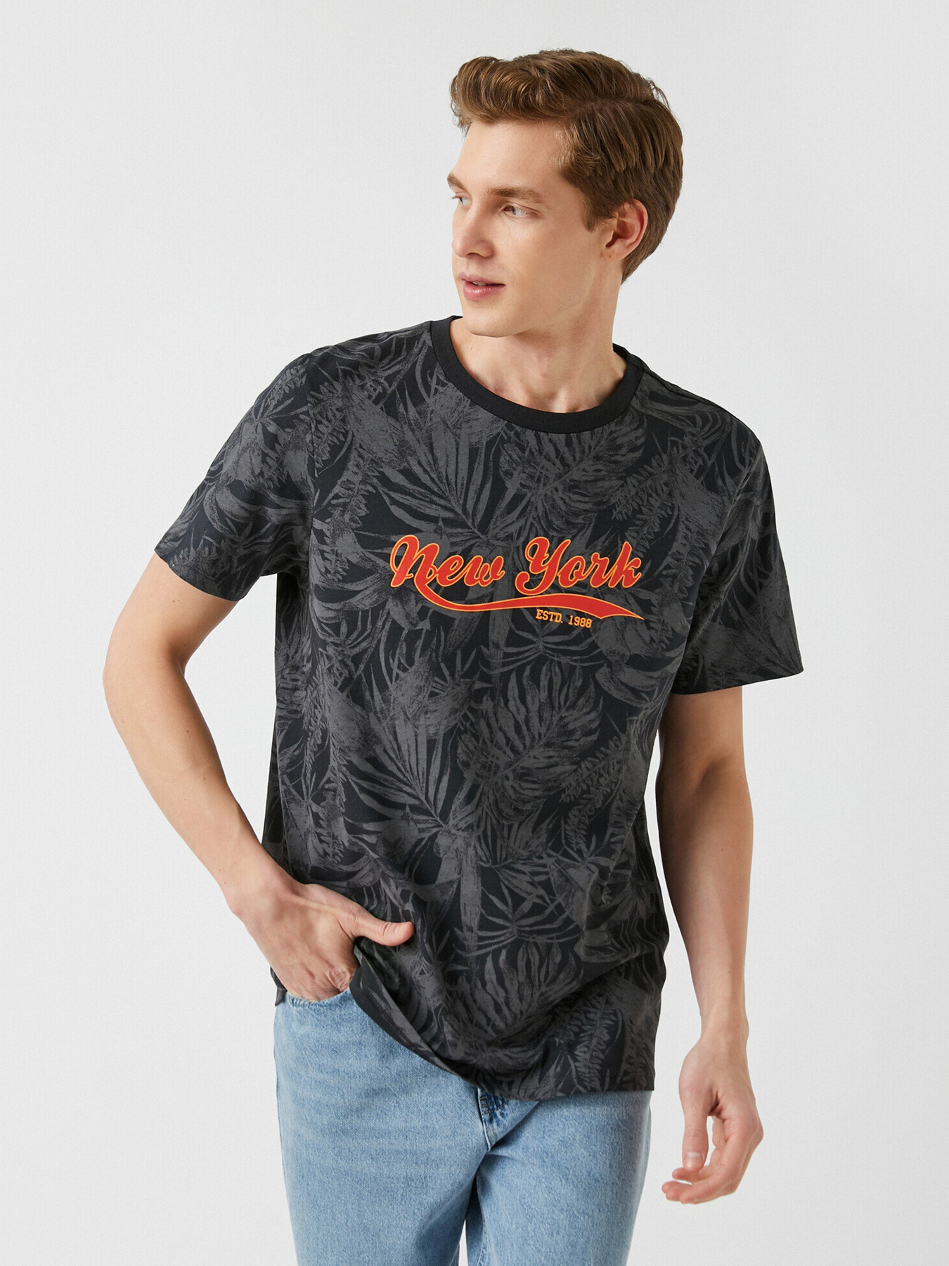 Футболки и поло Koton модель 2SAM10512HK14D Фото